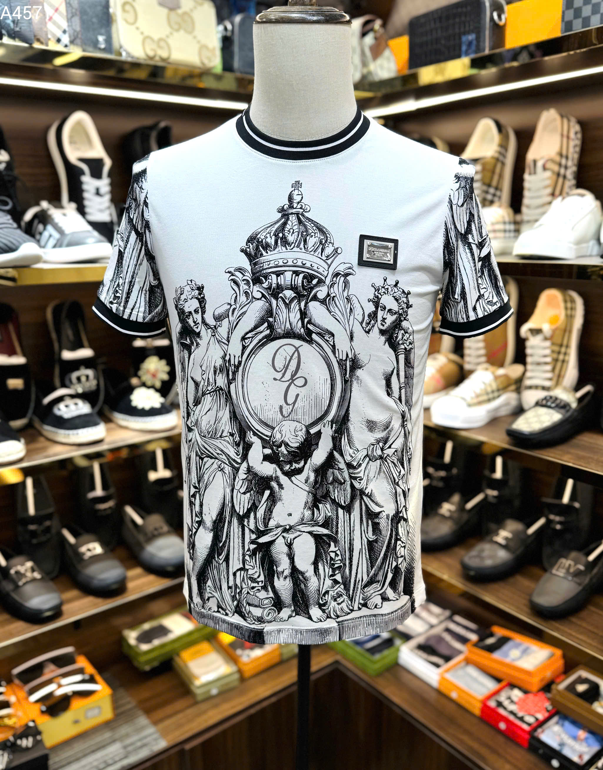 Áo phông T-shirt Dolce Gabbana DG họa tiết tượng Like Auth on web M