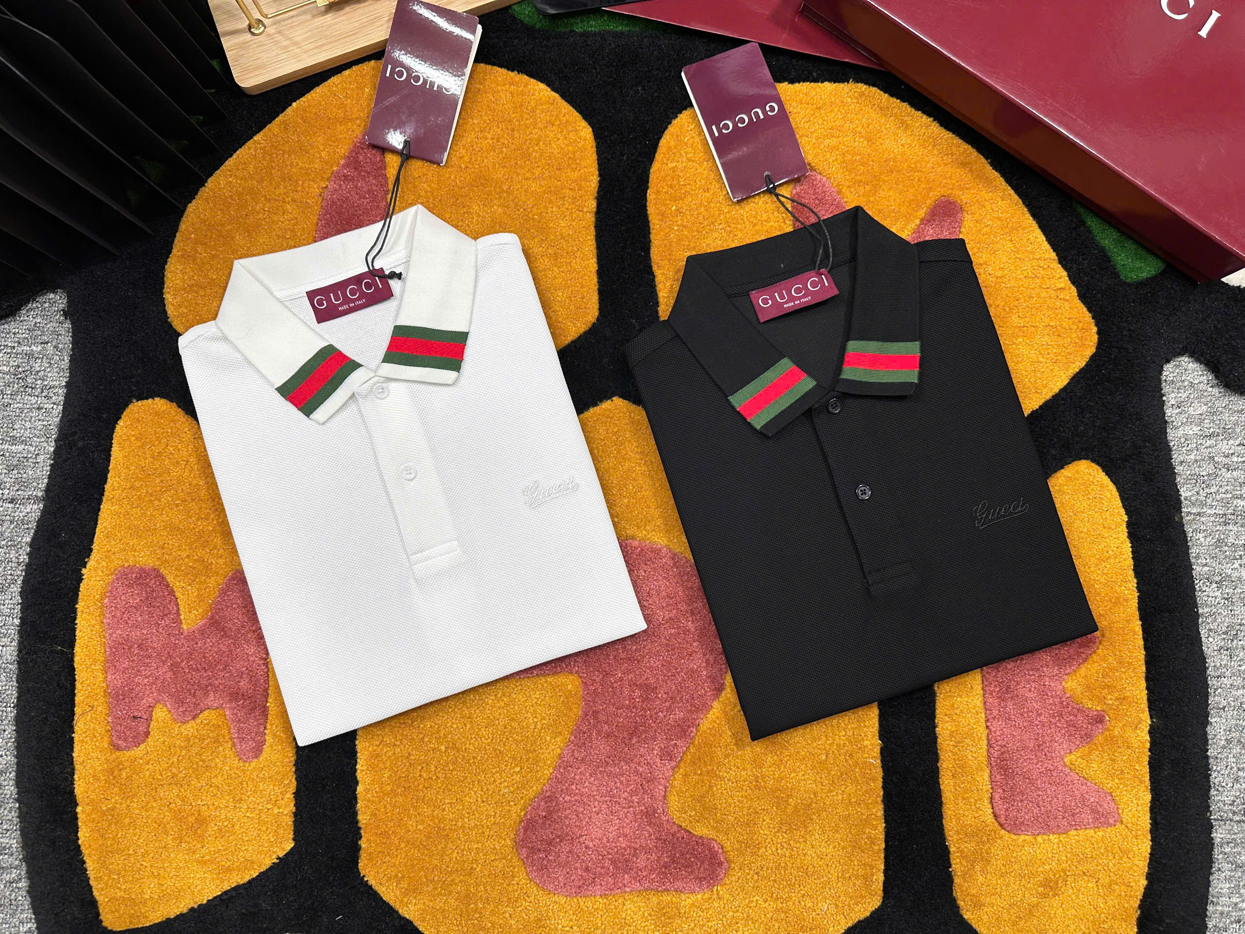 Áo polo Gucci GC trơn phối kẻ sọc Xanh Đỏ cổ Like Auth 1-1 on web MK