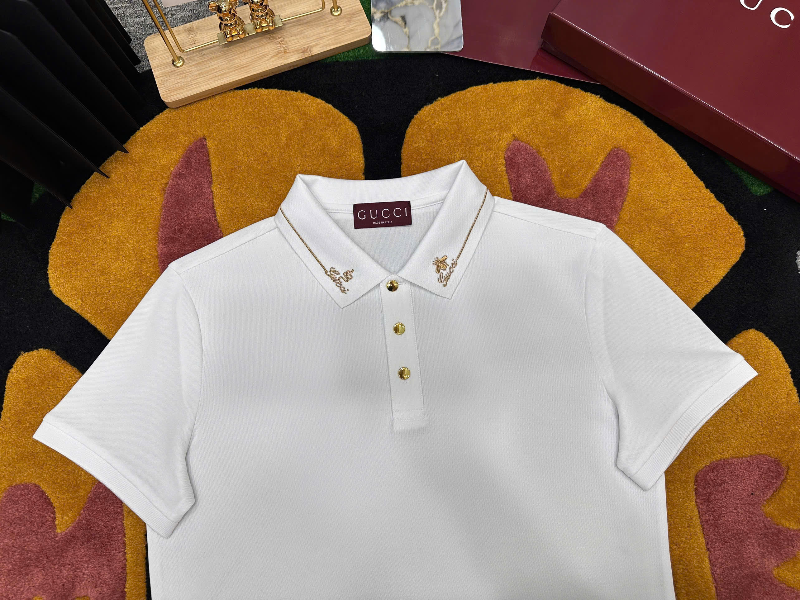 Áo polo Gucci GC logo Ong Rắn thêu cổ Like Auth 1-1 on web MK