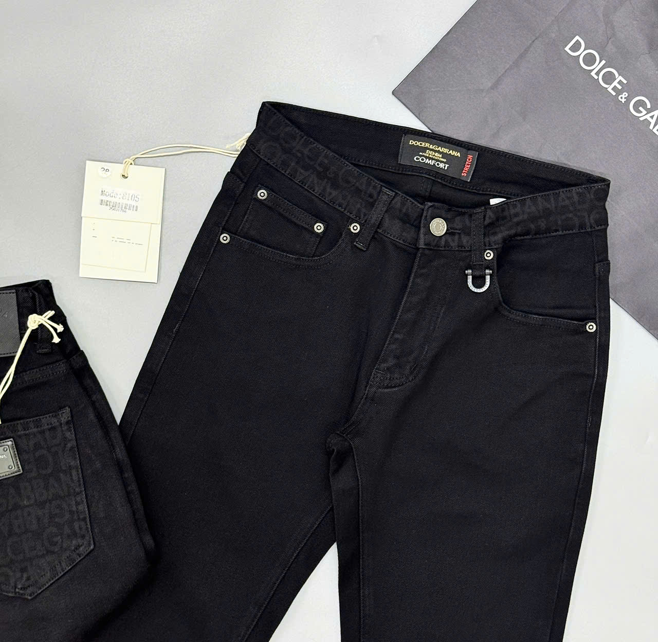 Quần Jean Dolce Gabbana DG Đen họa tiết logo chữ cạp túi sau Like Auth on web CD
