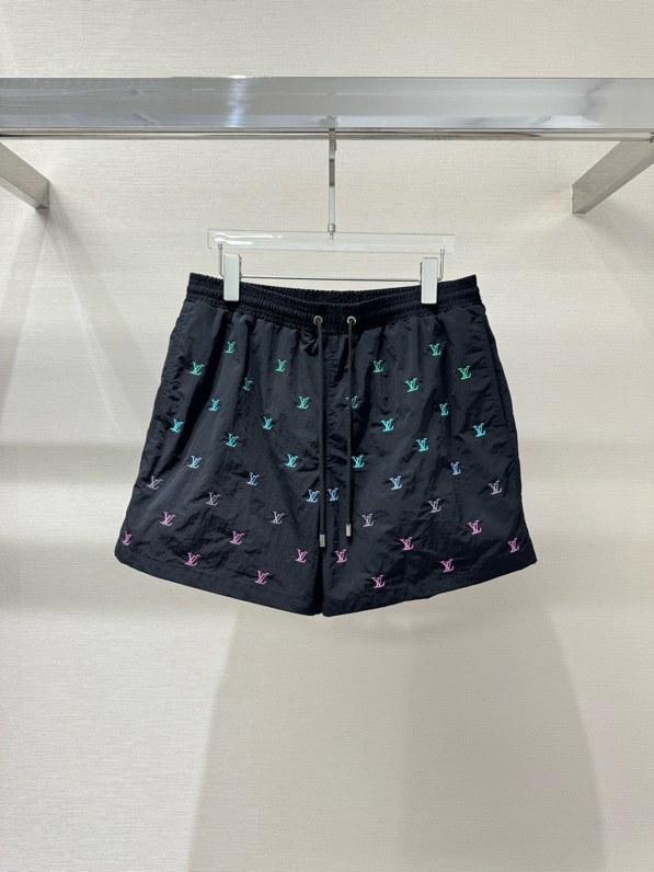 Quần short gió Louis Vuitton LV Đen họa tiết logo màu Like Auth 1-1 on web VTN