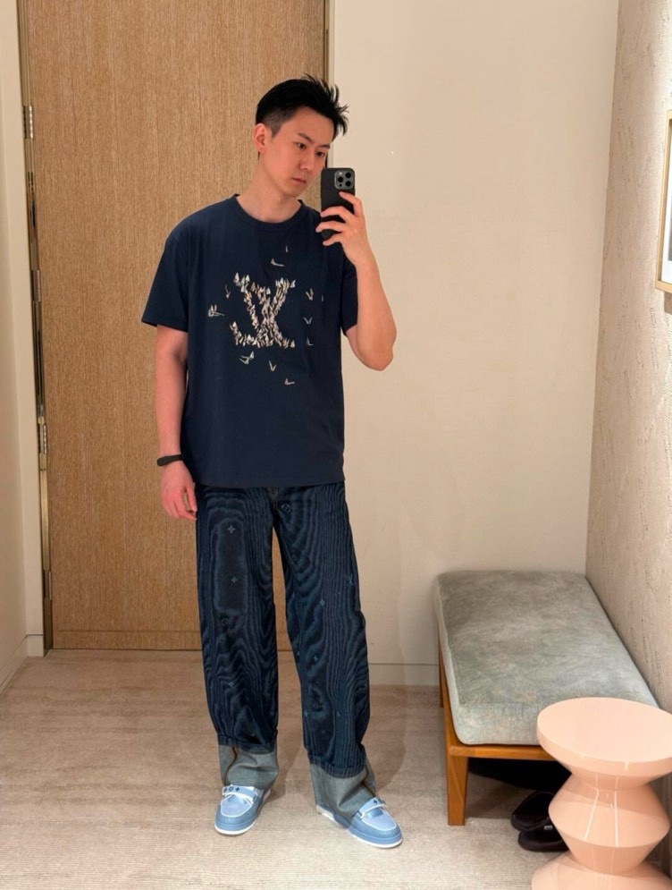 Áo phông T-shirt Louis Vuitton LV Xanh than họa tiết logo thuyền thêu Like Auth on web VTN