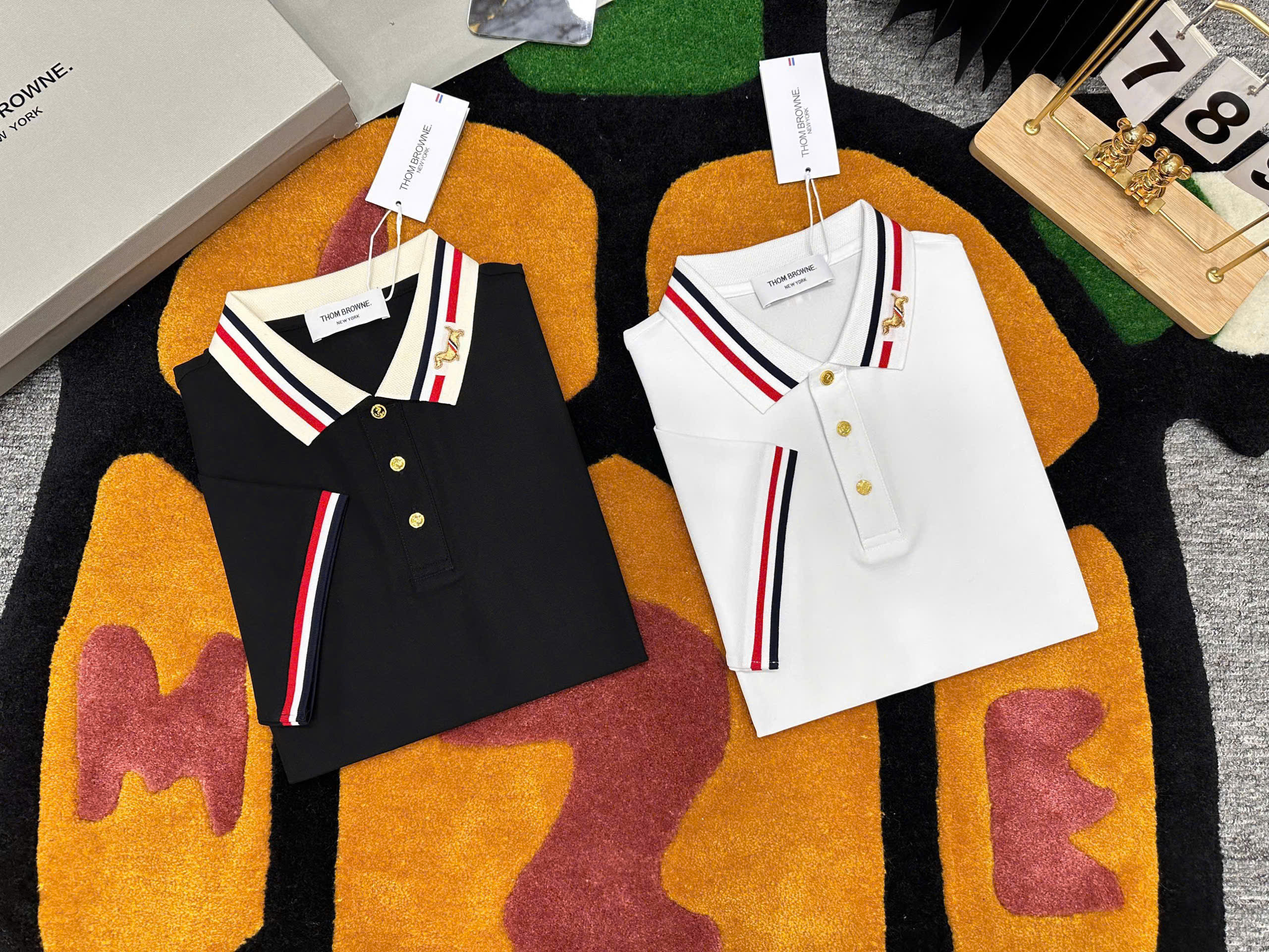 Áo polo Thombrowne TB logo thêu cổ kẻ sọc viền cổ tay Like Auth 1-1 on web MK