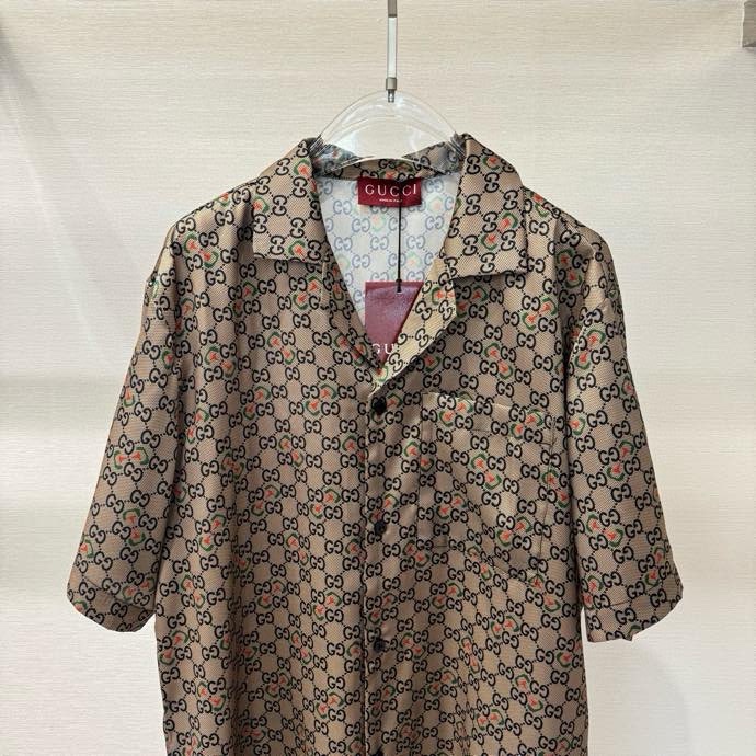 Áo sơ mi lụa cộc tay Gucci GC Nâu họa tiết monogram full Like Auth on web VTN