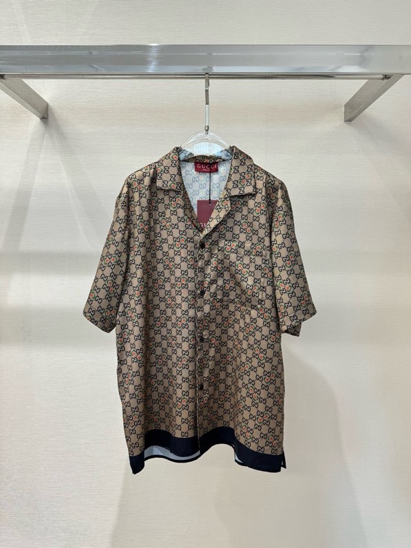 Áo sơ mi lụa cộc tay Gucci GC Nâu họa tiết monogram full Like Auth on web VTN