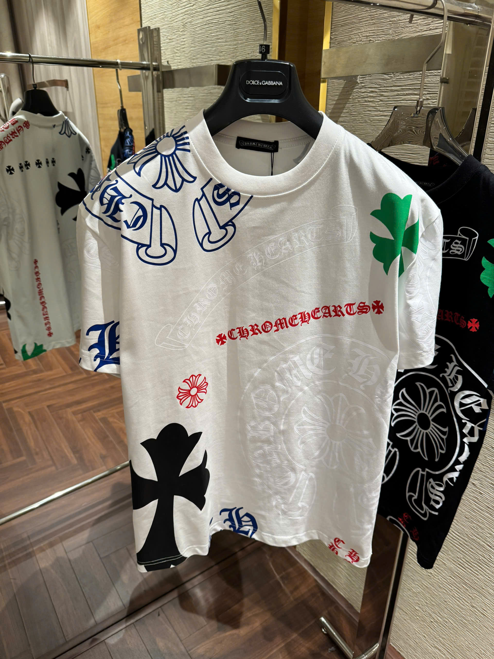 Áo phông T-shirt Chrome Heart CH họa tiết logo màu sắc Like Auth on web VTN