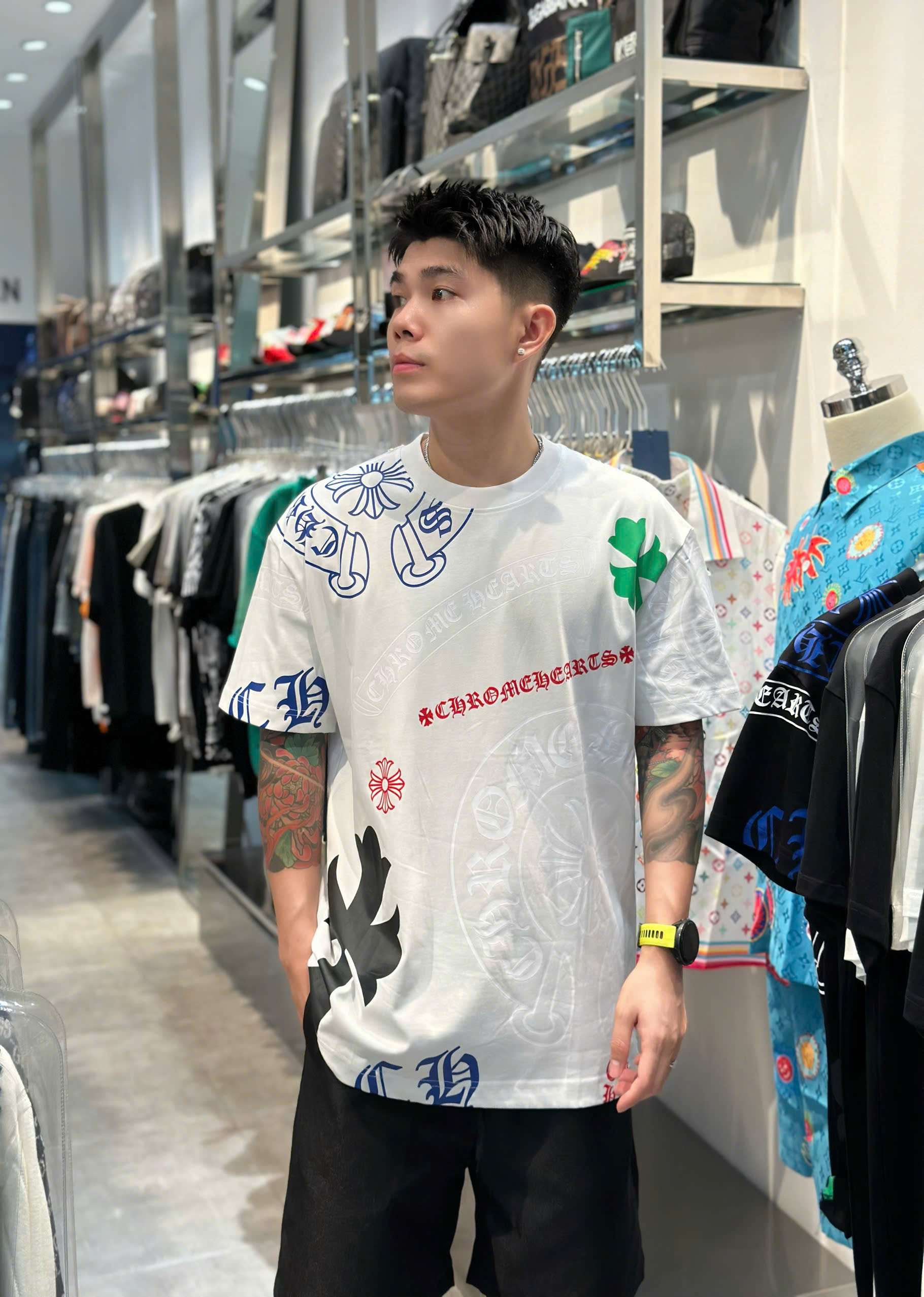 Áo phông T-shirt Chrome Heart CH họa tiết logo màu sắc Like Auth on web VTN