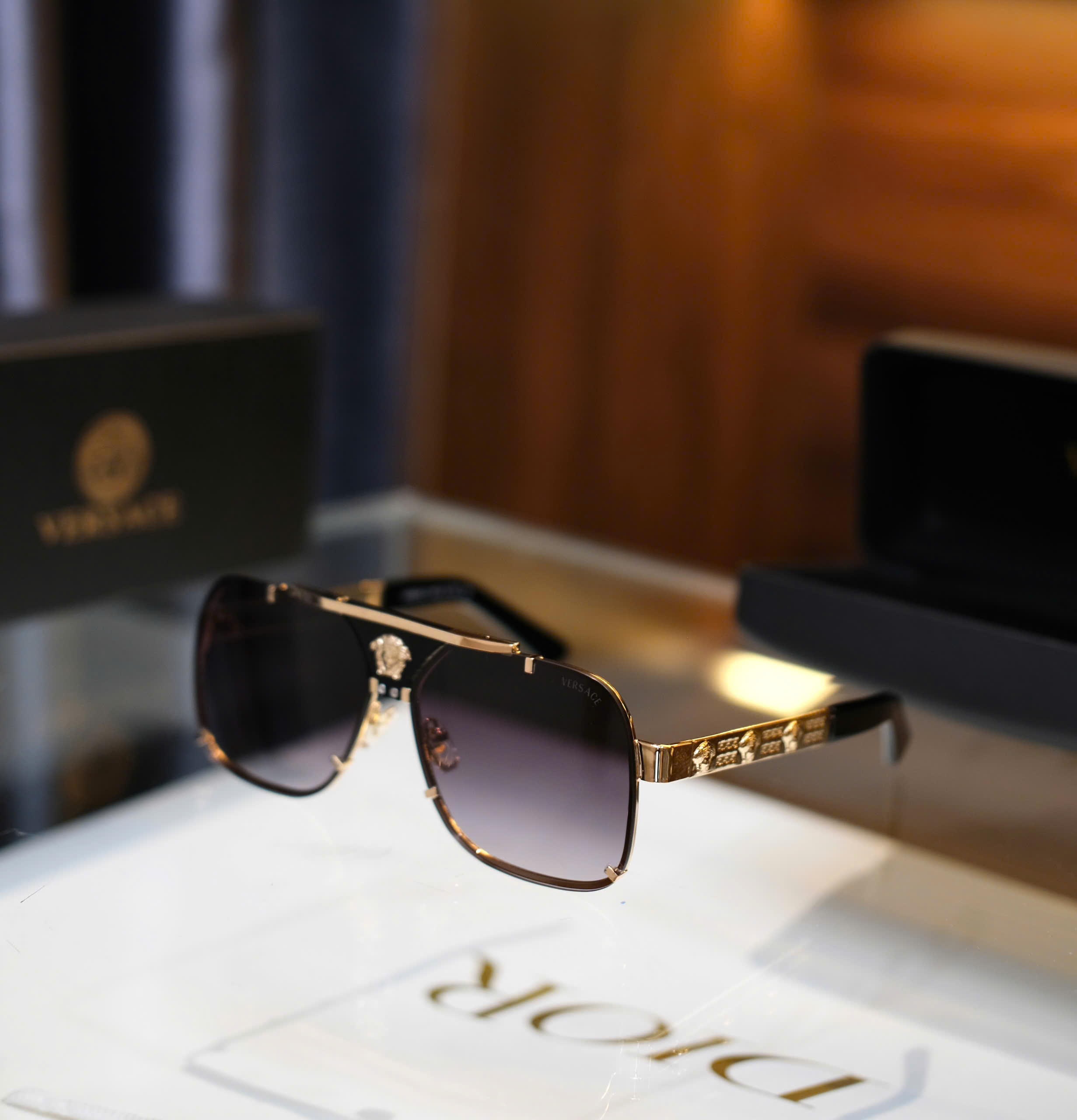 Kính mắt thời trang Versace VS Đen họa tiết logo mặt Medusa gọng Like Auth on web fullbox DDT