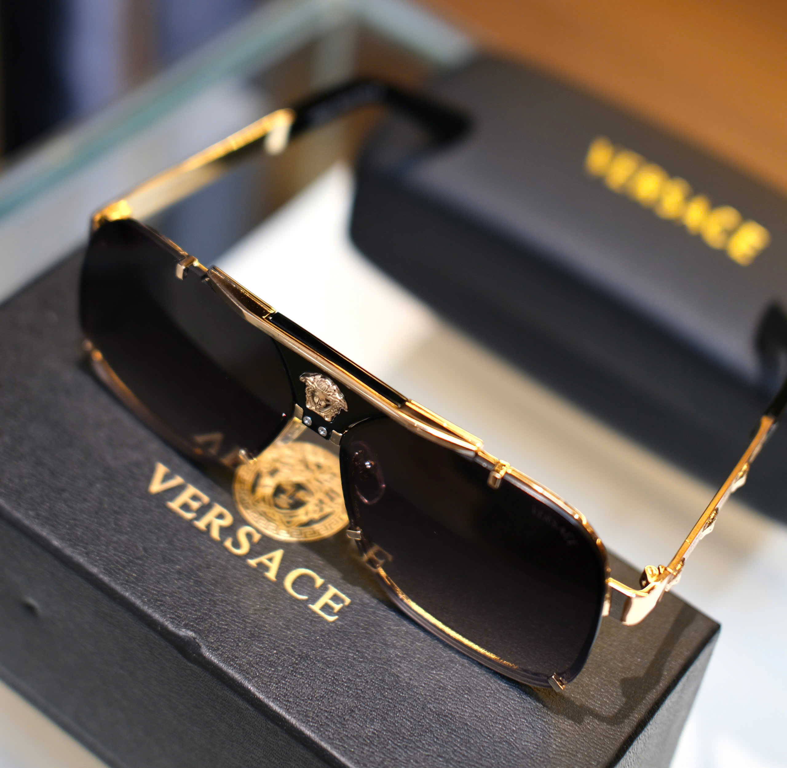 Kính mắt thời trang Versace VS Đen họa tiết logo mặt Medusa gọng Like Auth on web fullbox DDT