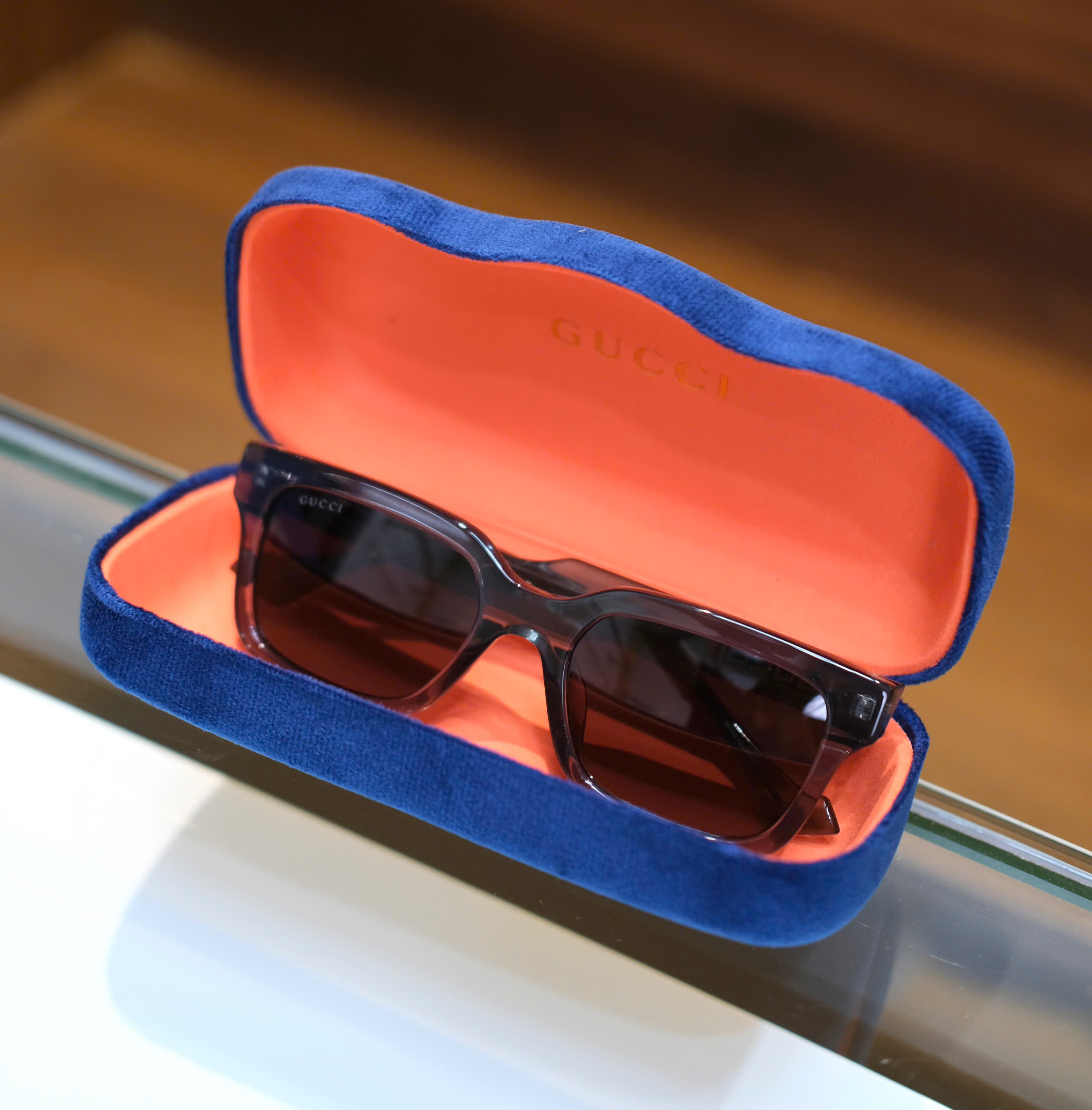 Kính mắt thời trang Gucci GC Đen trong Like Auth on web fullbox DDT