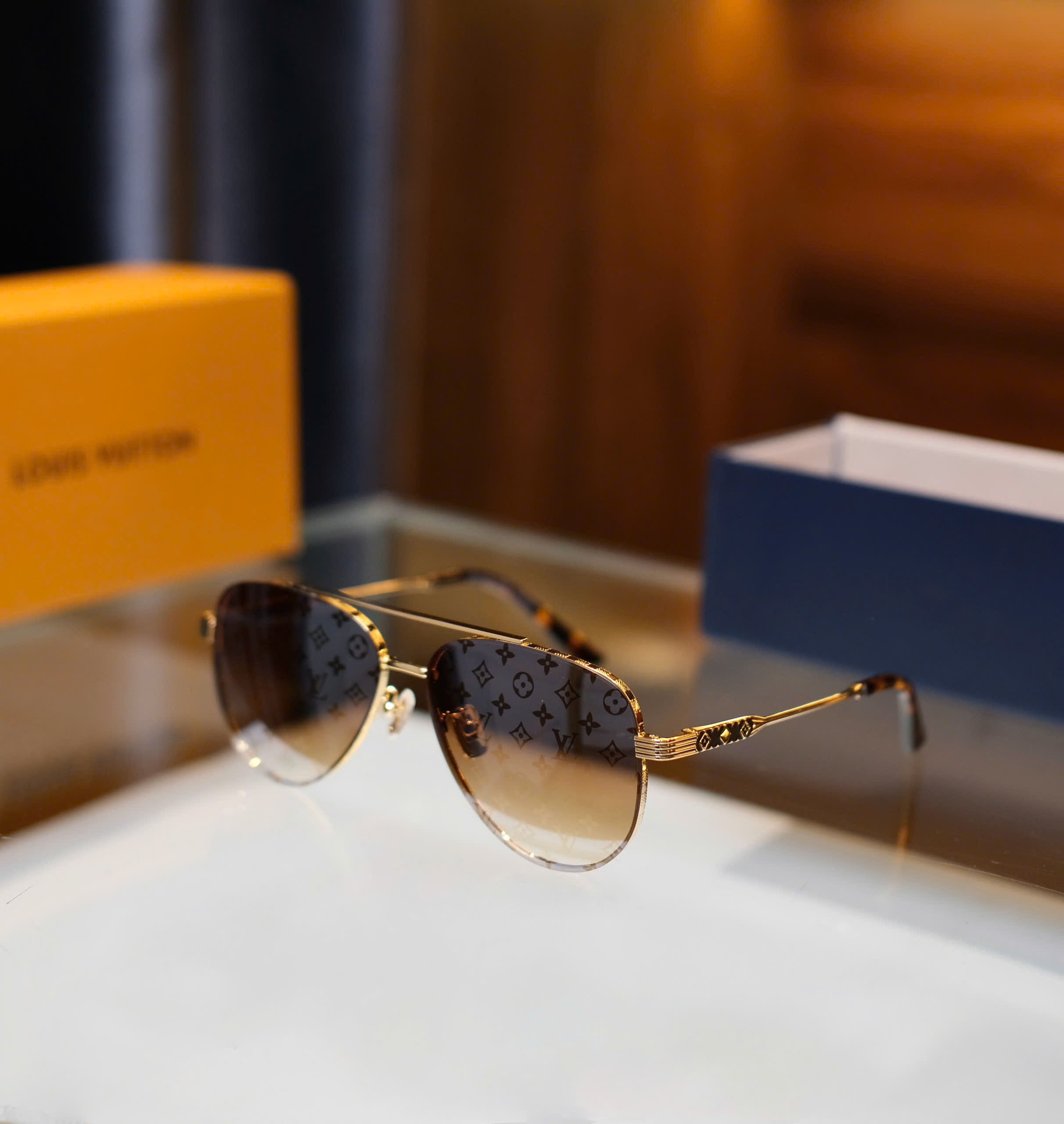 Kính mắt thời trang Louis Vuitton LV Đen họa tiết hoa vân logo mắt gọng kim loại Like Auth on web fullbox DDT