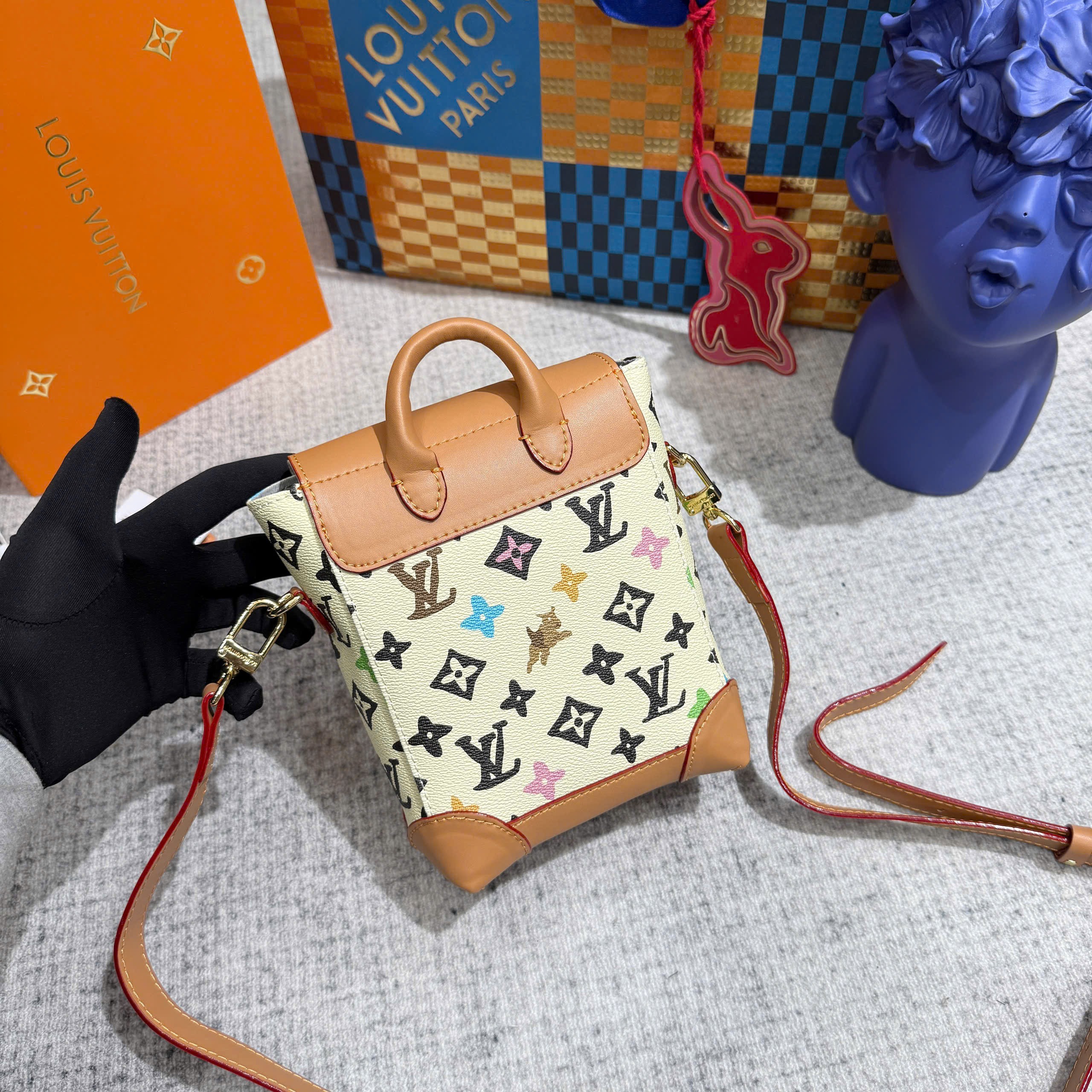 Túi mini đeo chéo Louis Vuitton LV Be phối Nâu họa tiết hoa vân logo LV size 15x18x7cm Like Auth on web fullbox bill thẻ PLD