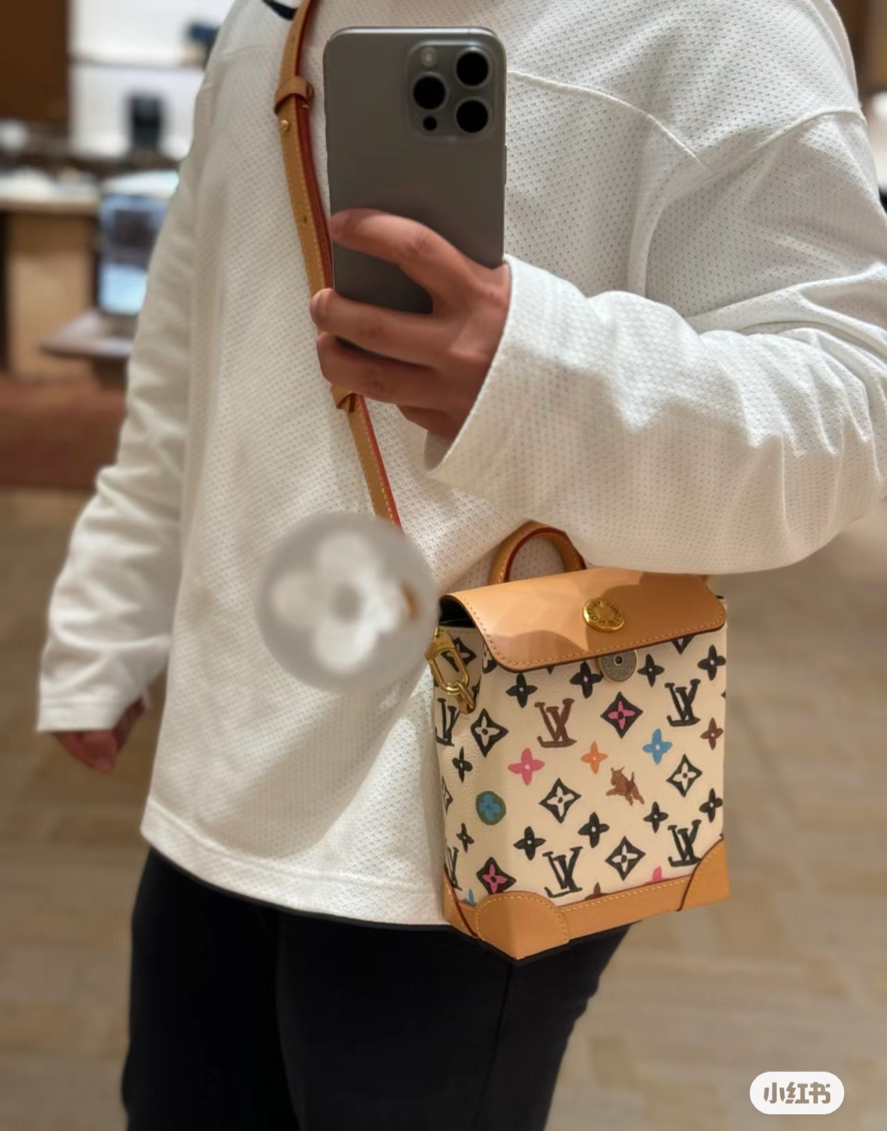 Túi mini đeo chéo Louis Vuitton LV Be phối Nâu họa tiết hoa vân logo LV size 15x18x7cm Like Auth on web fullbox bill thẻ PLD