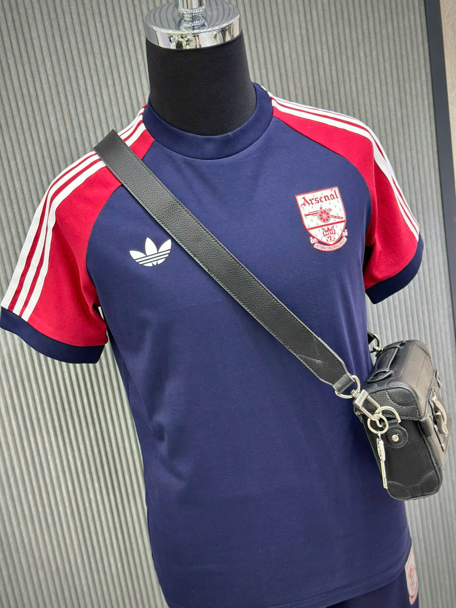 Bộ, Set hè Adidas A Xanh than phối vai Đỏ Like Auth on web VTN