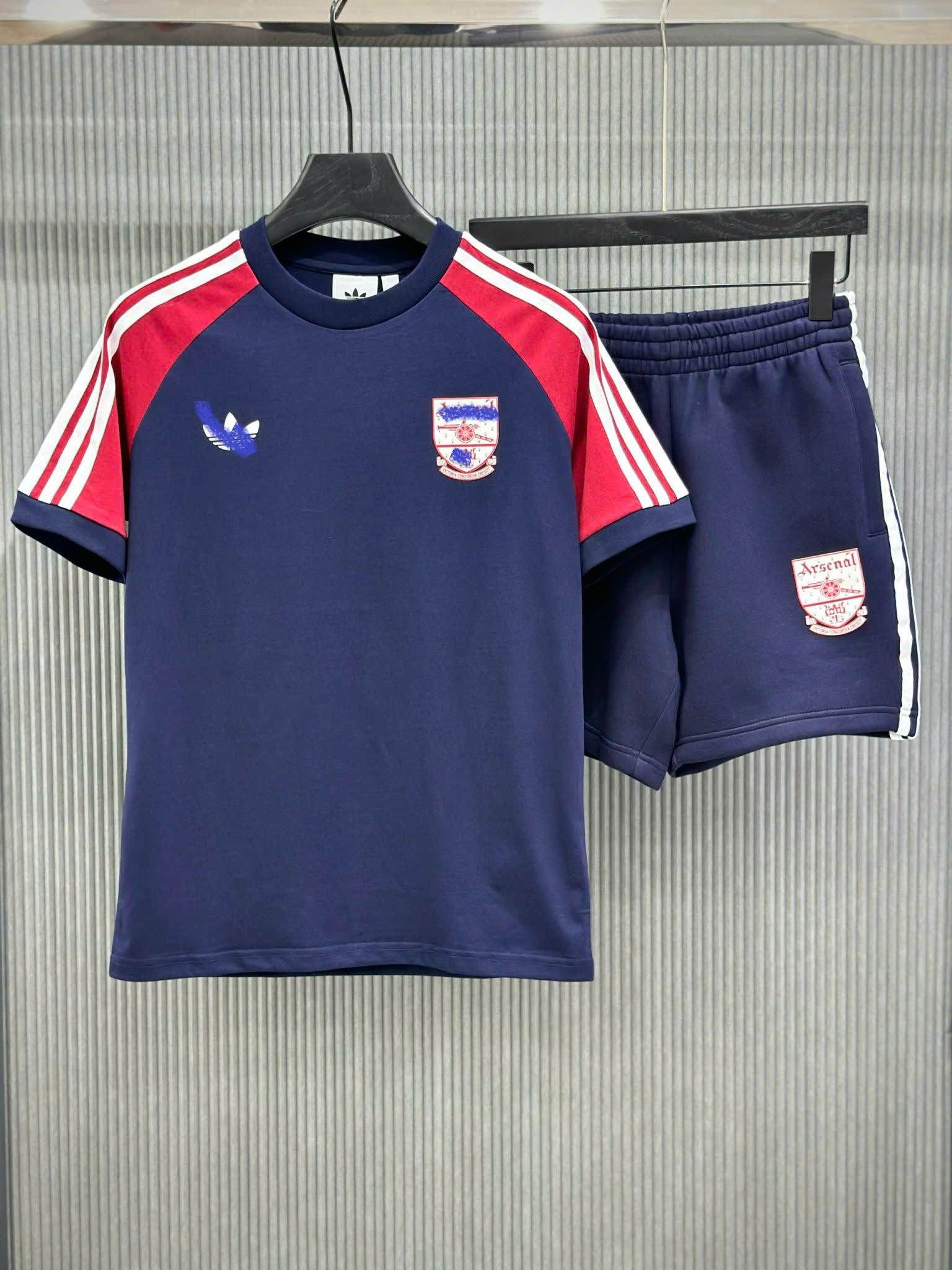 Bộ, Set hè Adidas A Xanh than phối vai Đỏ Like Auth on web VTN