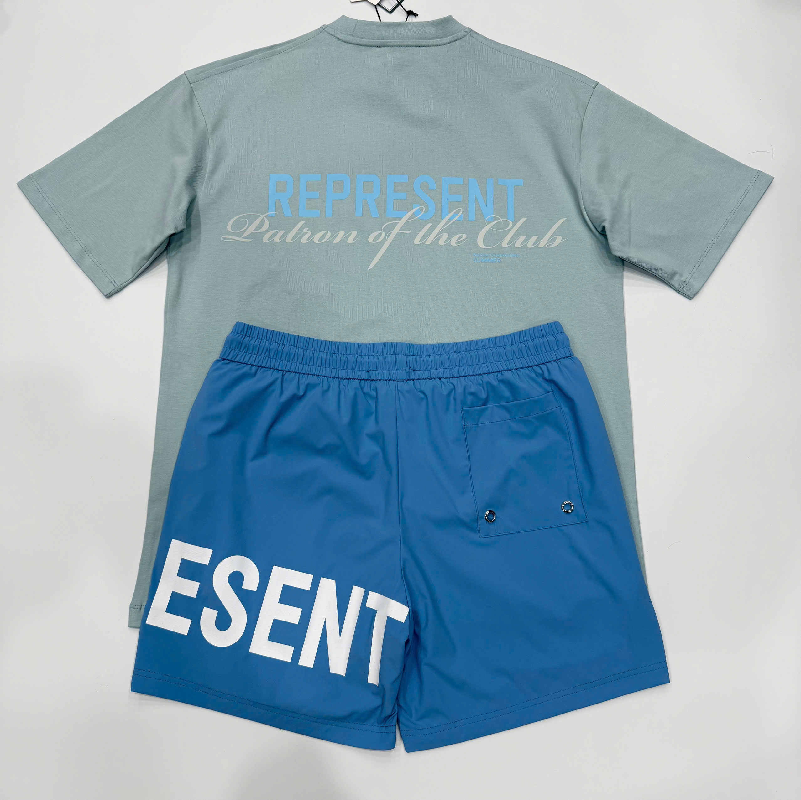 Bộ, set hè Represent logo chữ basic Like Auth on web CD
