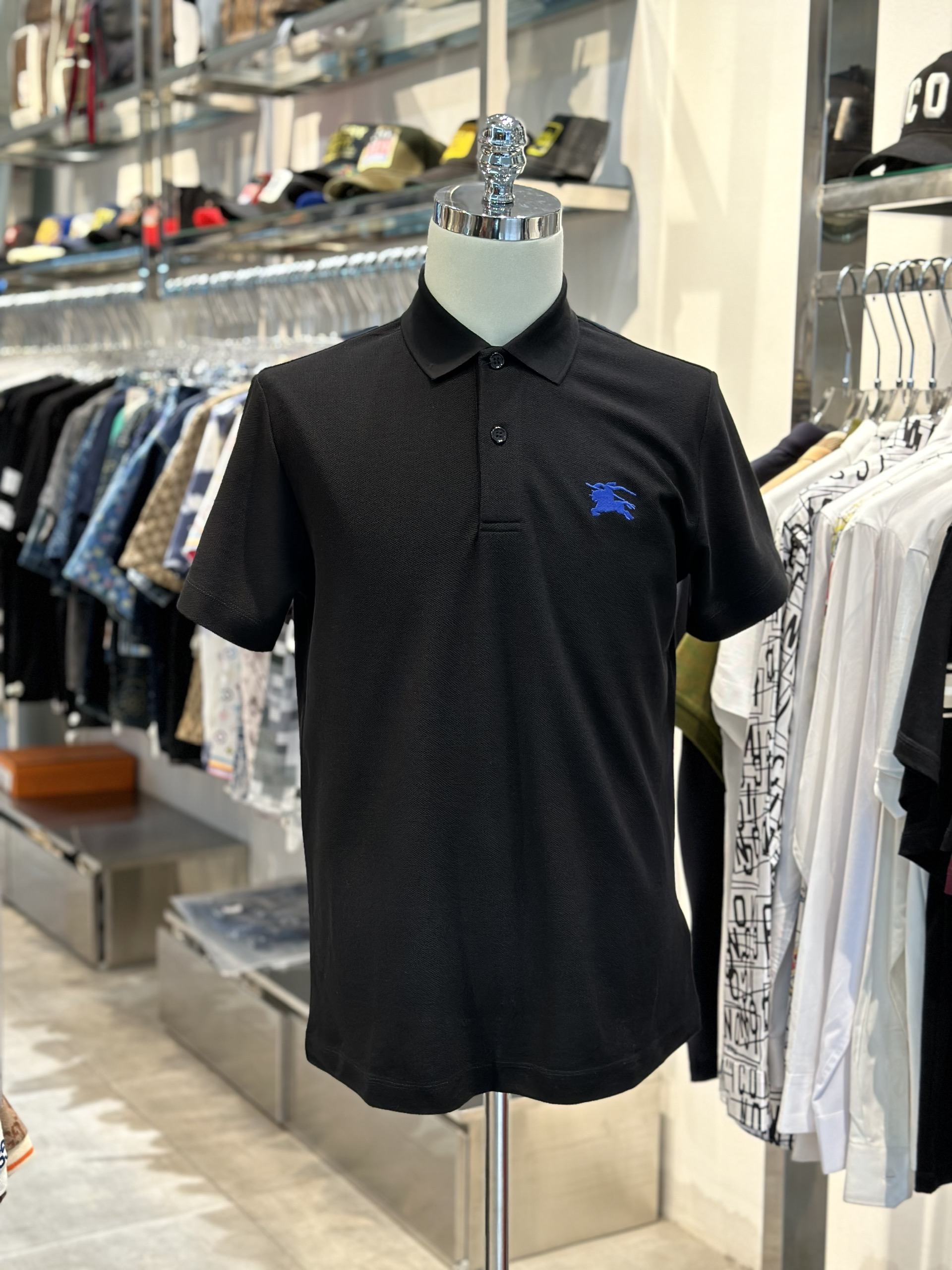 Áo polo Burberry BBR Đen logo thêu ngực kẻ sọc dọc khuy Like Auth on web VTN