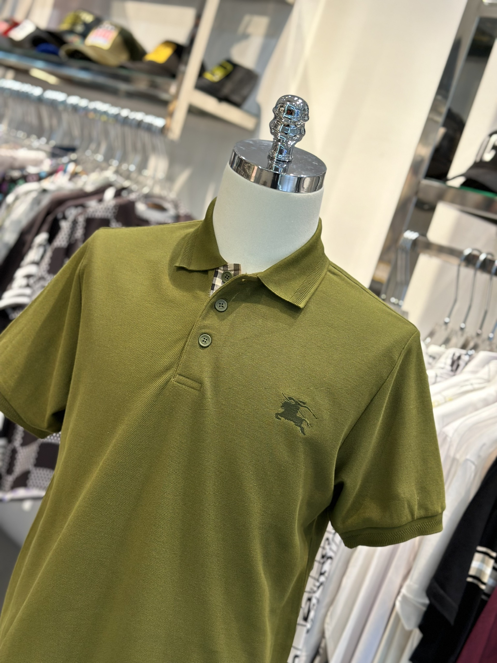 Áo polo Burberry BBR Xanh rêu logo thêu ngực kẻ sọc dọc khuy Like Auth VTN