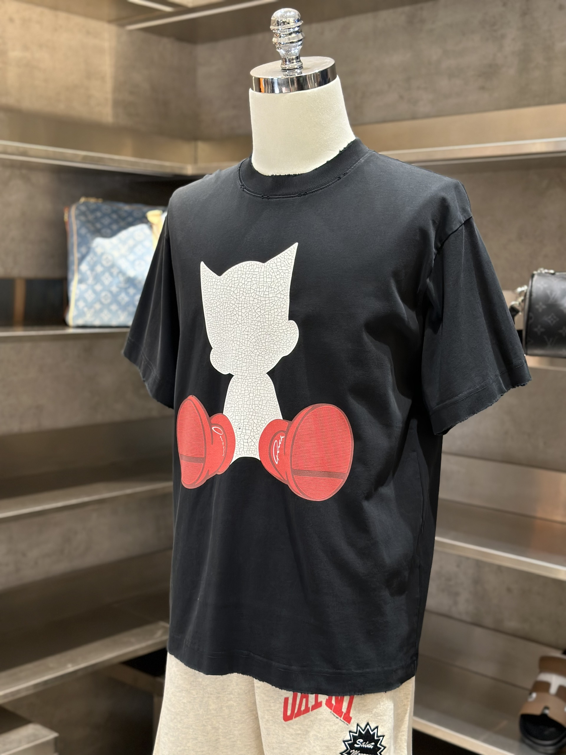 Áo phông T-shirt Local Đen họa tiết Atom Like Auth VTN