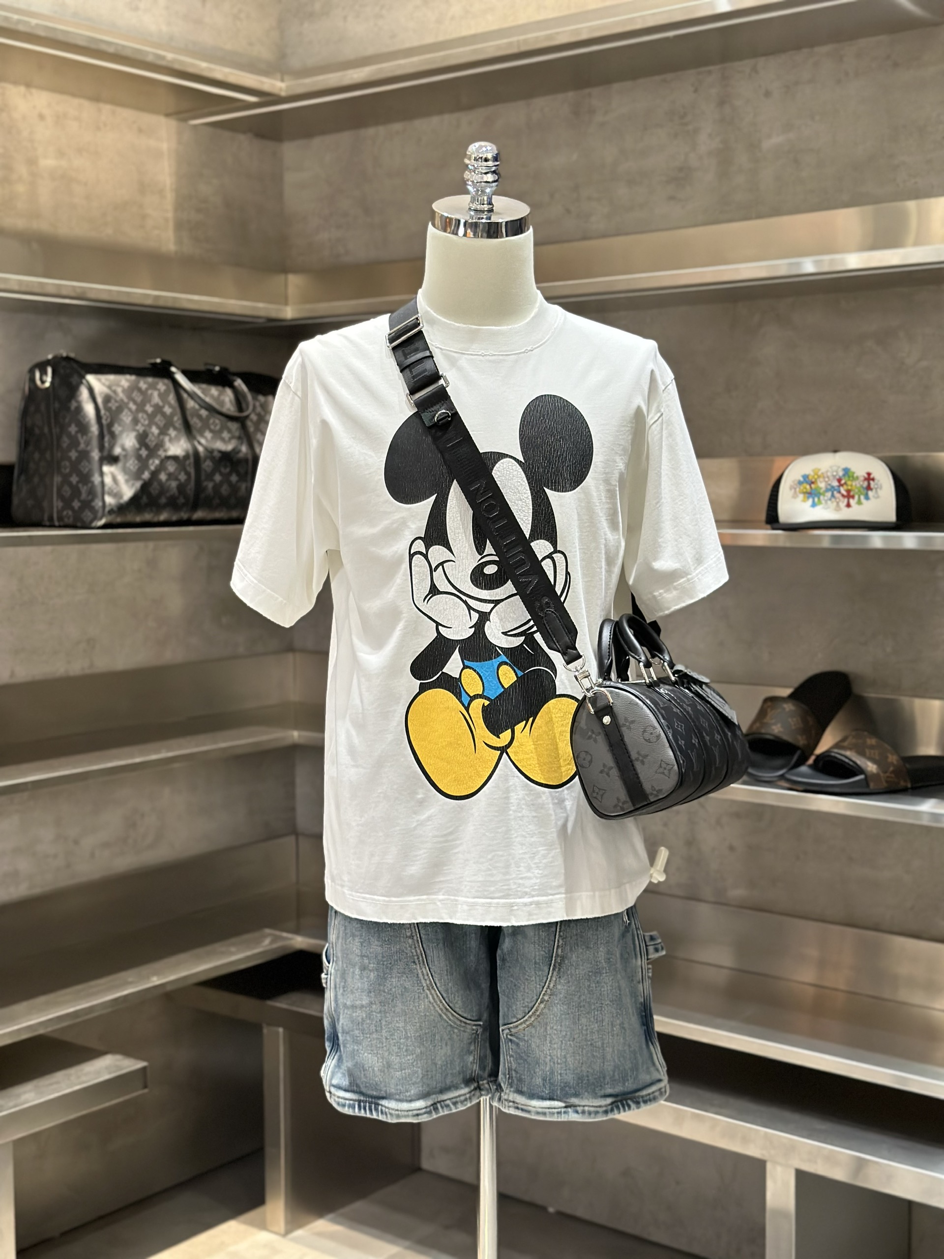 Áo phông T-shirt Local Trắng  họa tiết Mickey Like Auth VTN