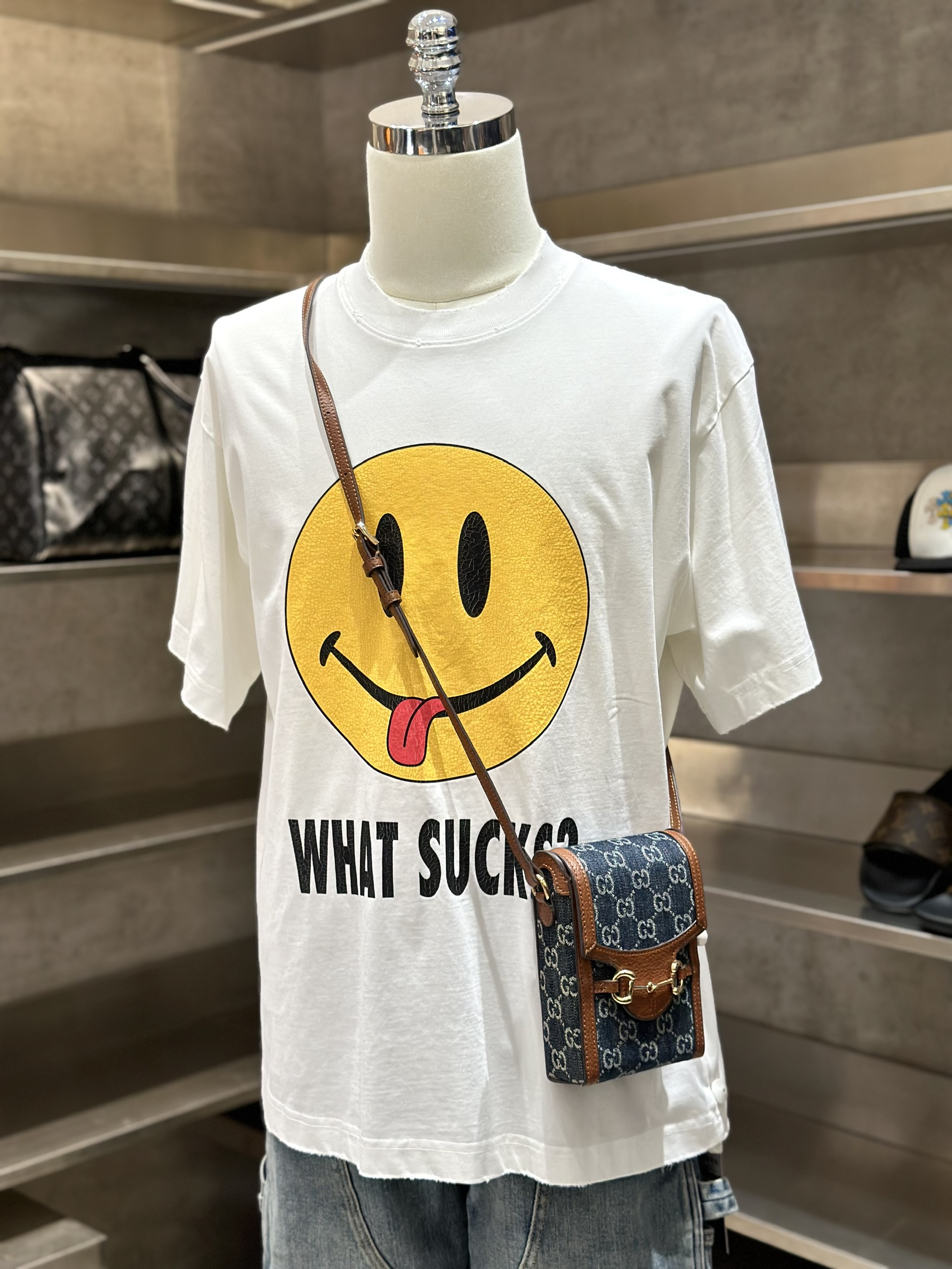 Áo phông T-shirt Local Trắng mặt cười họa tiết chữ Like Auth VTN