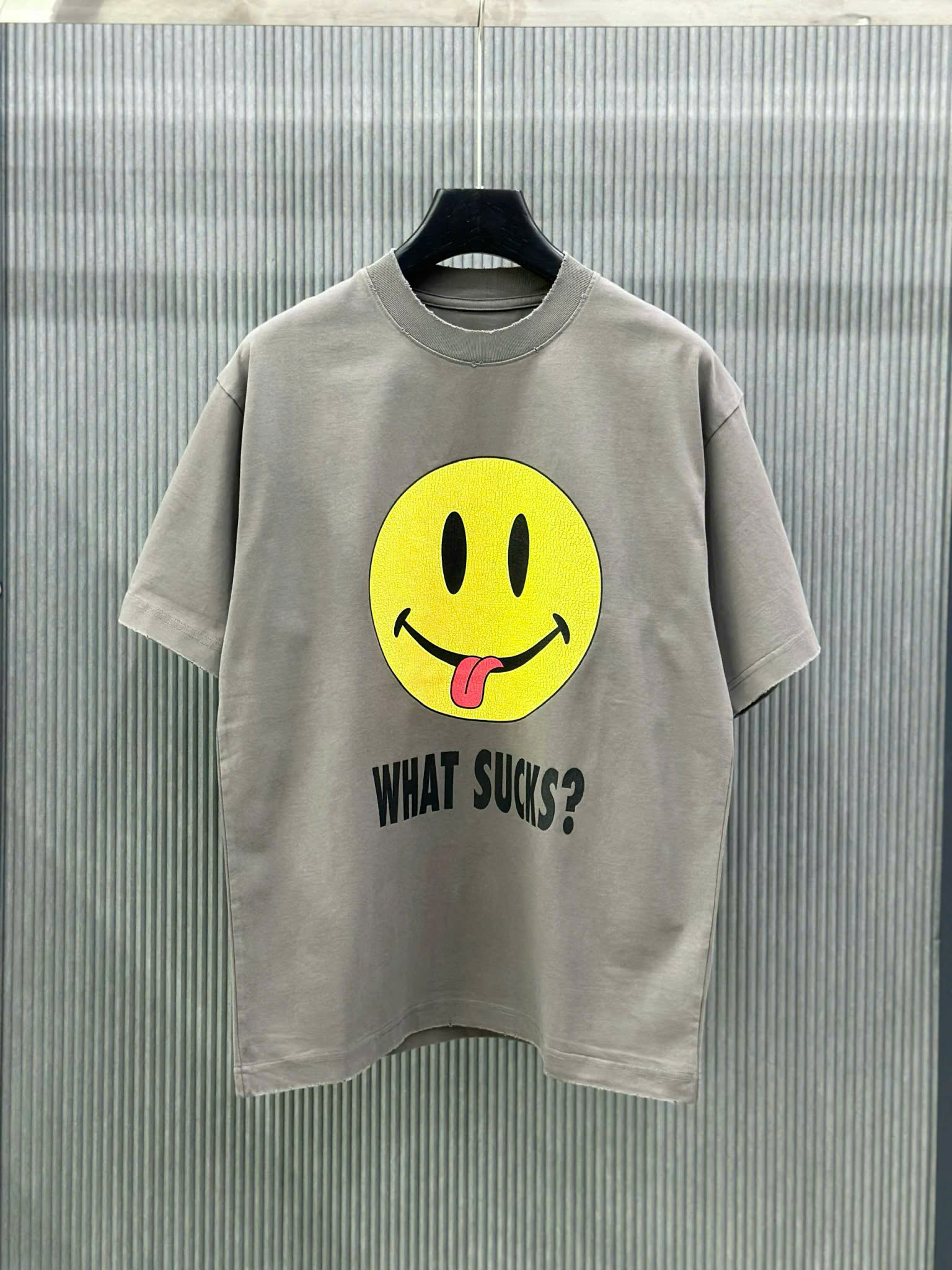 Áo phông T-shirt Local Xám mặt cười họa tiết chữ Like Auth VTN