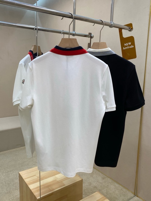 Áo polo Moncler M trơn phối kẻ sọc màu cổ Like Auth VTN