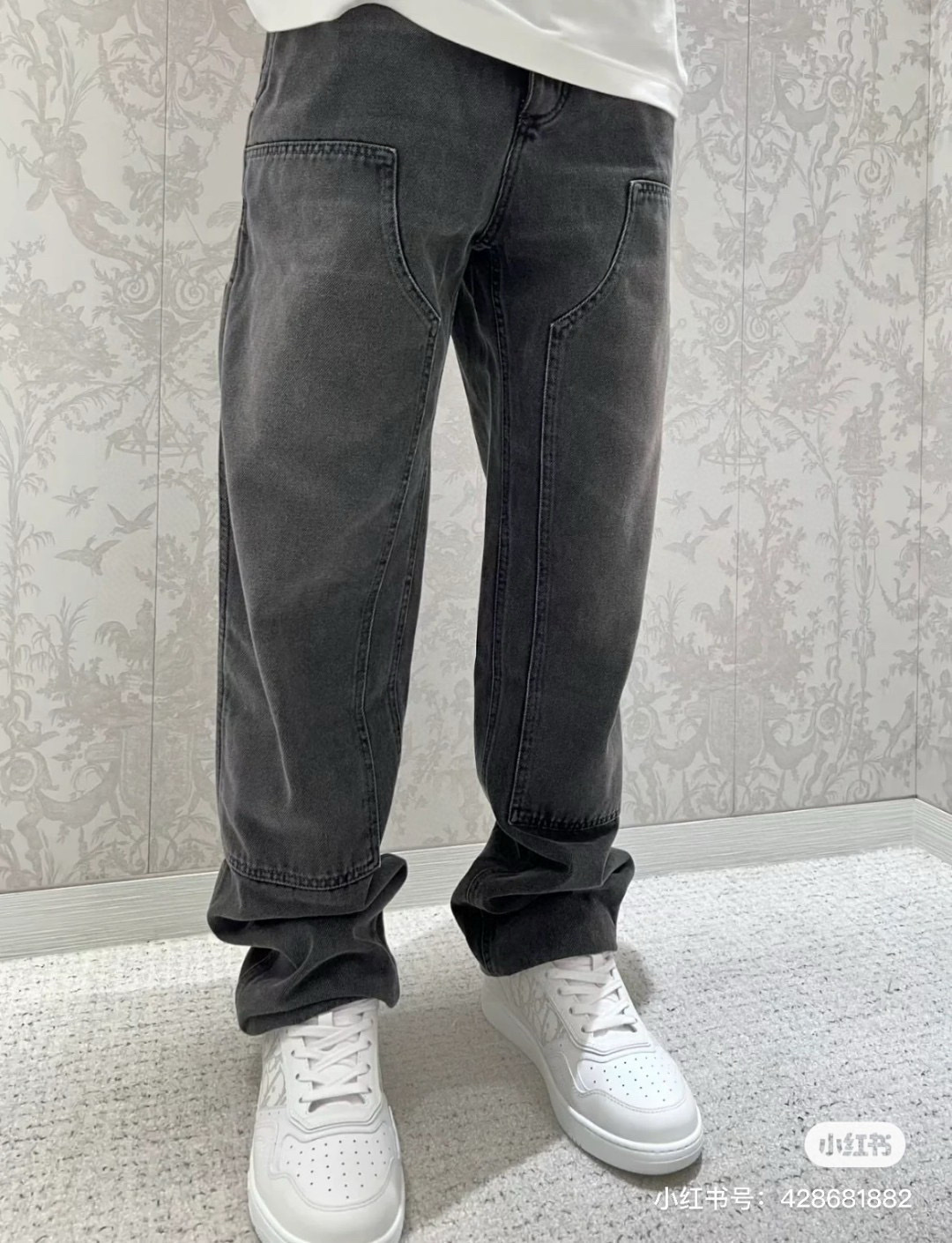 Quần Jean ống suông Dior CD Xám trơn vá Like Auth VTN