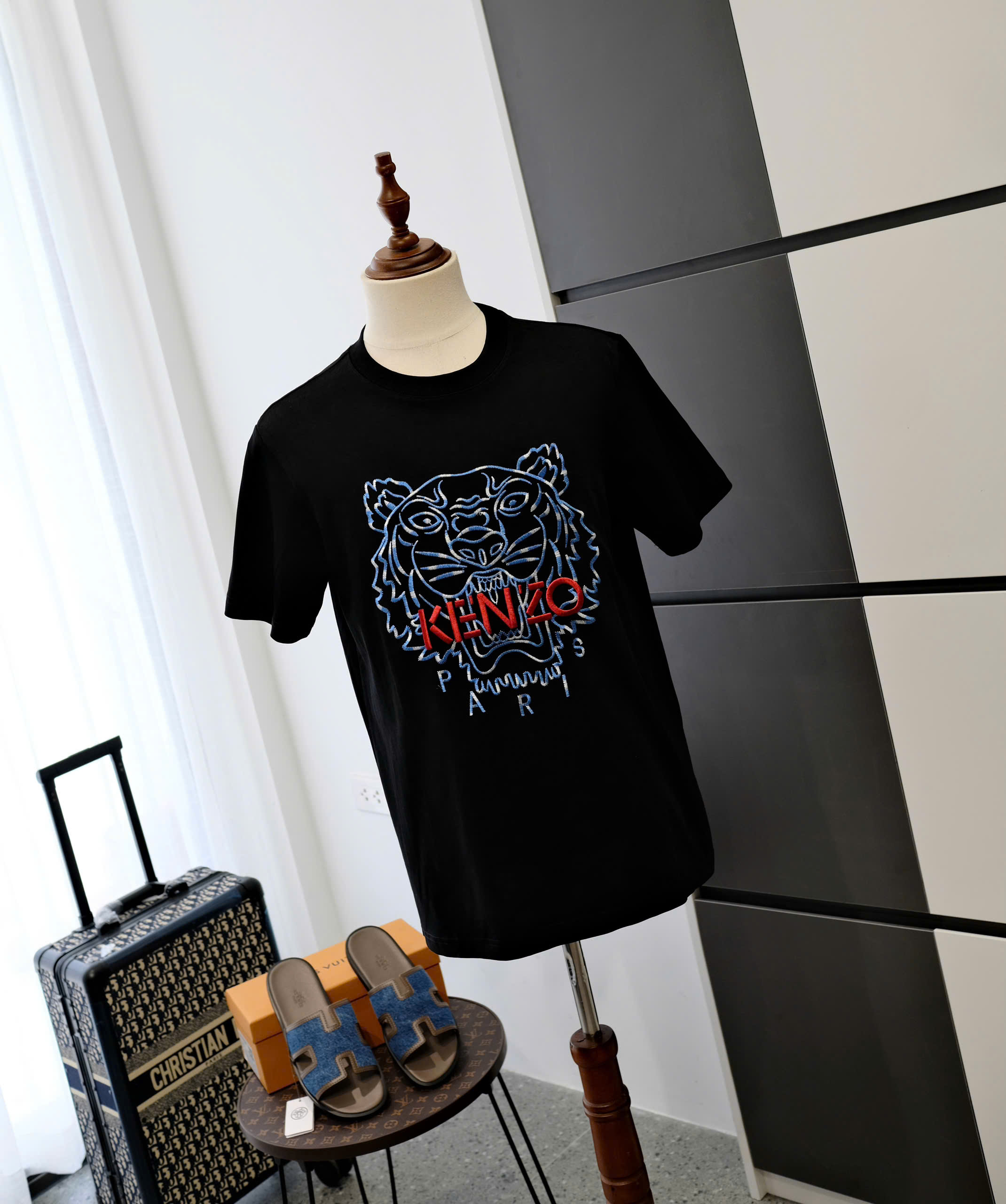 Áo phông T-shirt Kenzo KZ Đen logo mặt Hổ Xanh dương chữ Đỏ thêu Like Auth DDT