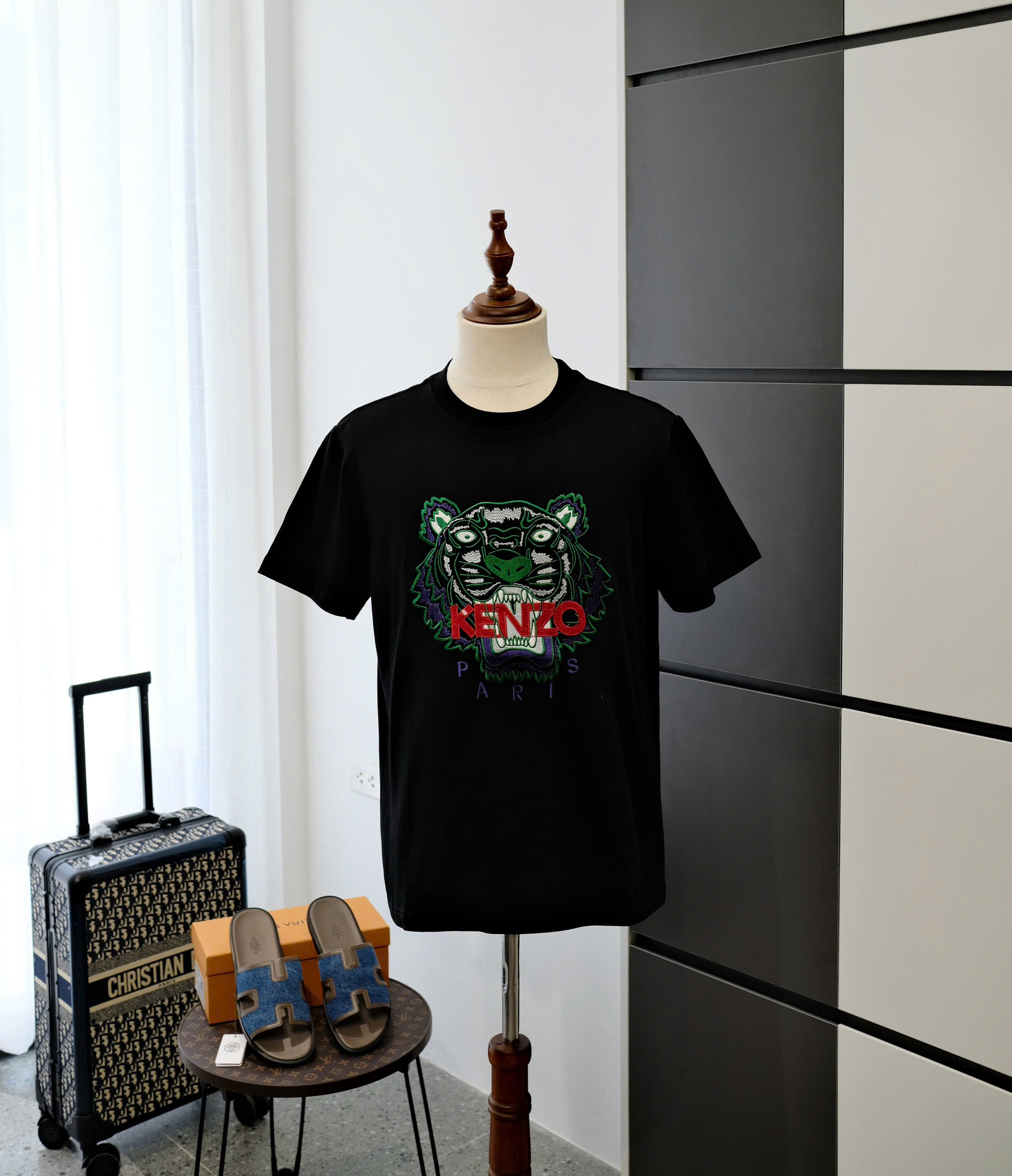 Áo phông T-shirt Kenzo KZ Đen logo mặt Hổ Xanh lá chữ Đỏ thêu Like Auth DDT