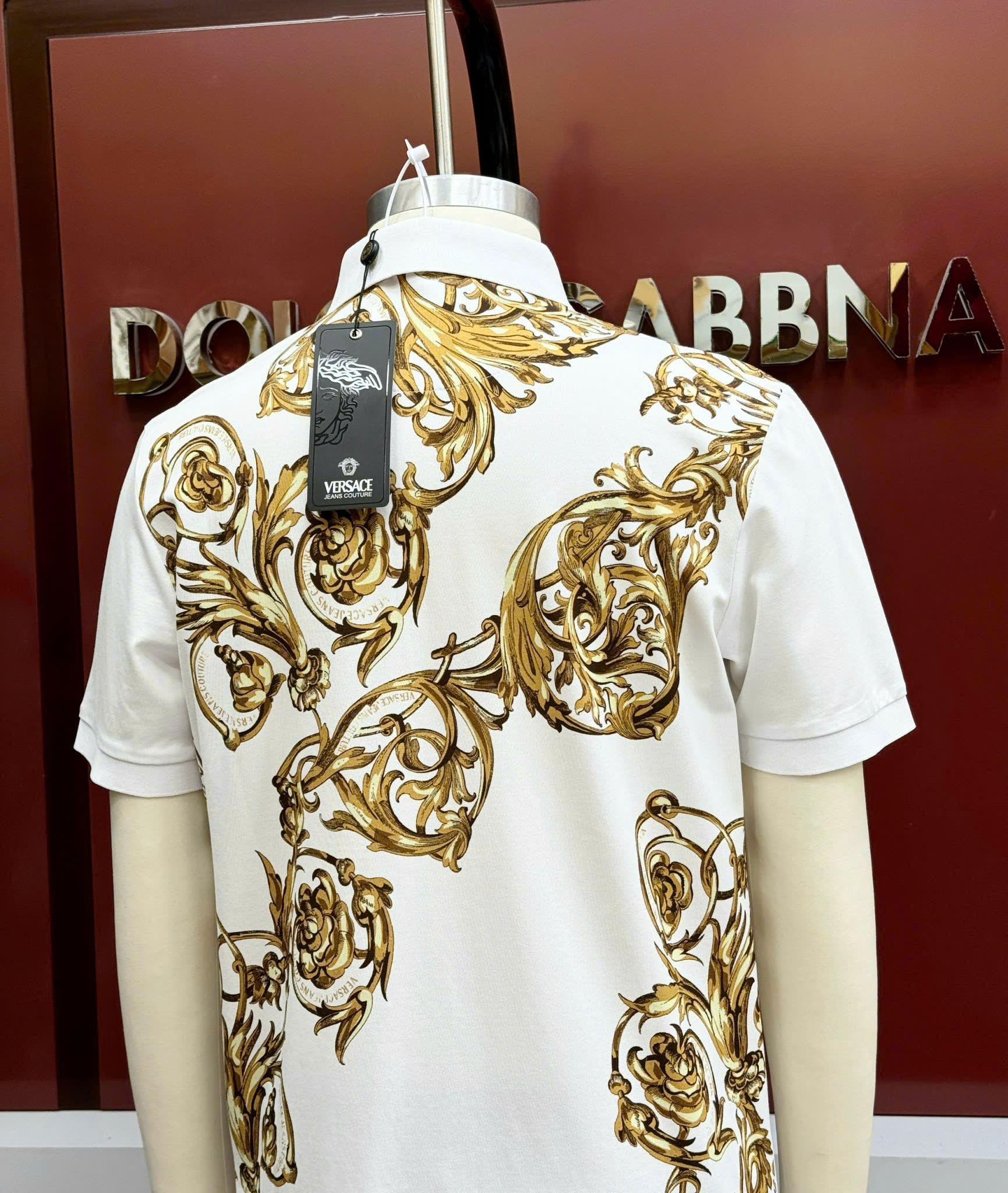 Áo polo Versace VS họa tiết Vàng logo chữ thêu túi ngực Like Auth CD