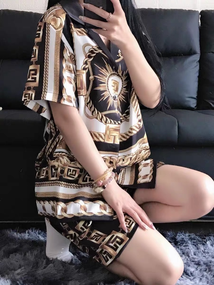 Bộ, set hè lụa Balmain họa tiết dây xích Like Auth VTN