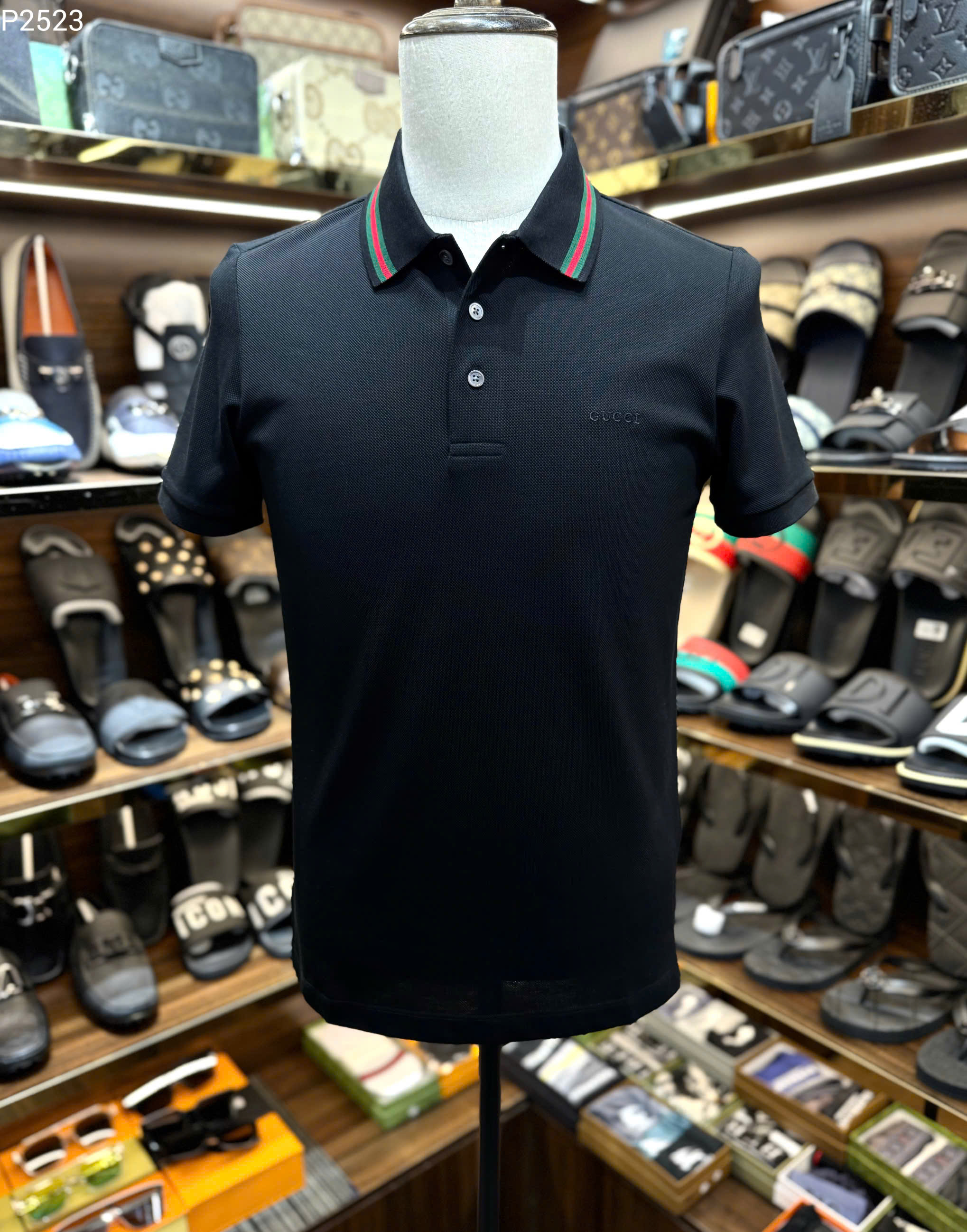 Áo polo Gucci GC logo chữ thêu ngực phối kẻ sọc Xanh Đỏ cổ Like Auth MK