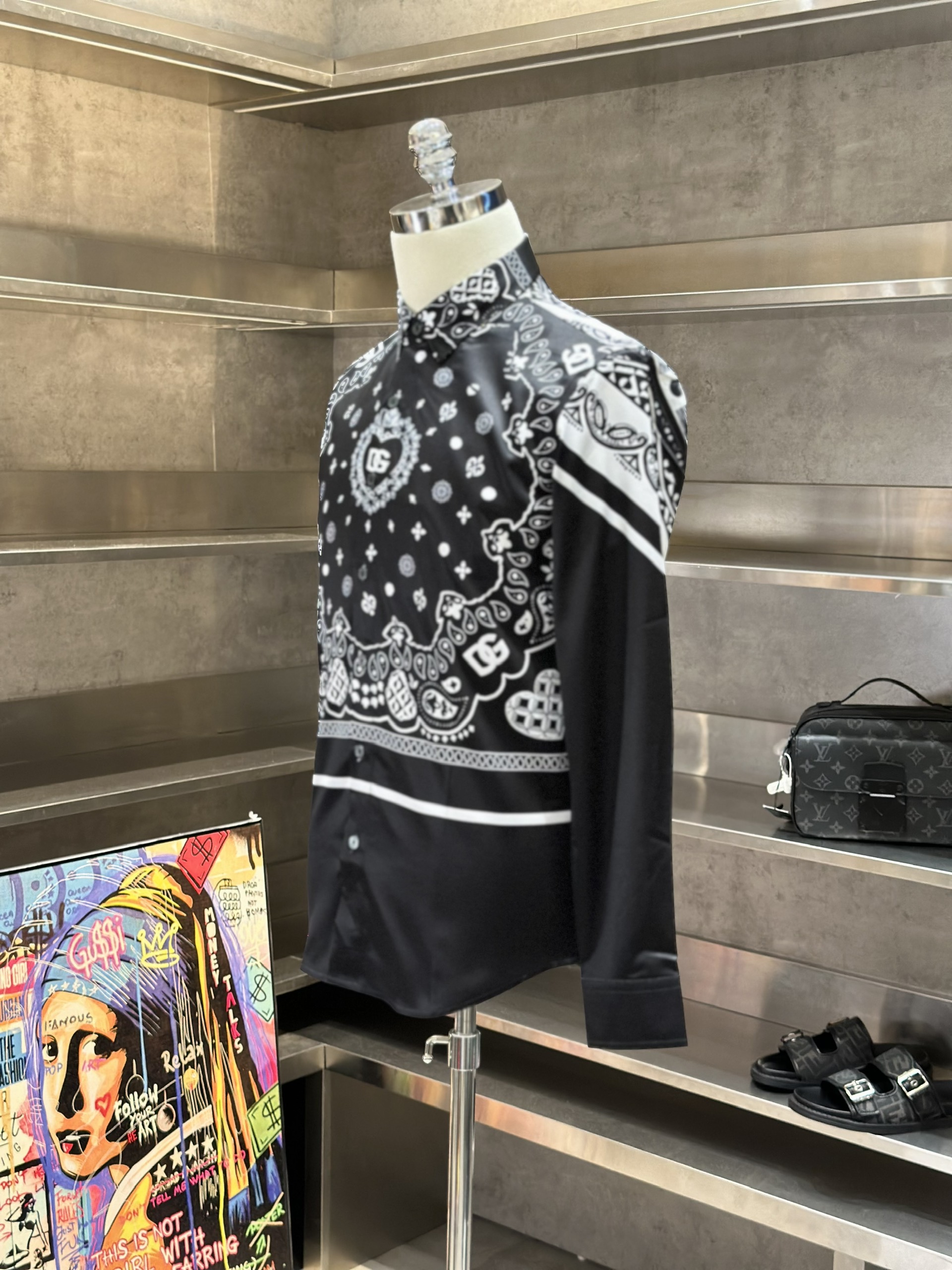 Áo sơ mi dài tay Dolce Gabbana DG Đen họa tiết Trắng Like Auth VTN