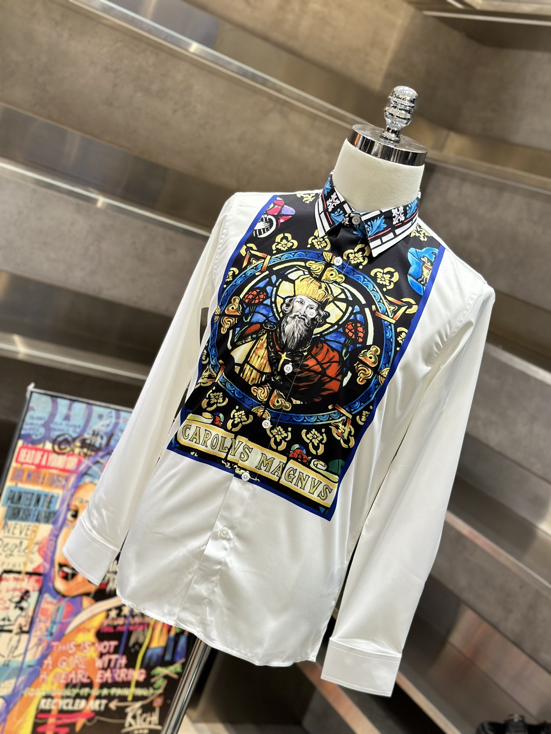 Áo sơ mi dài tay Dolce Gabbana DG họa tiết đức vua vuông ngực Like Auth VTN