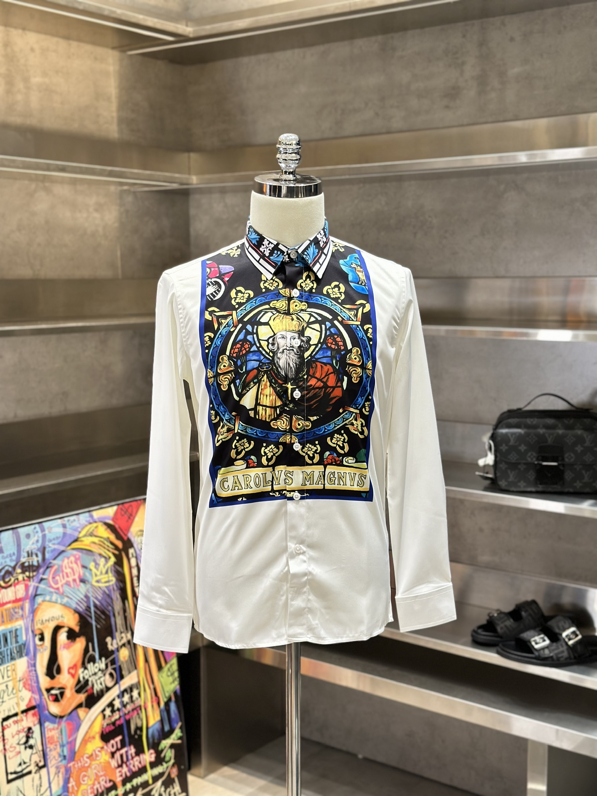 Áo sơ mi dài tay Dolce Gabbana DG họa tiết đức vua vuông ngực Like Auth VTN