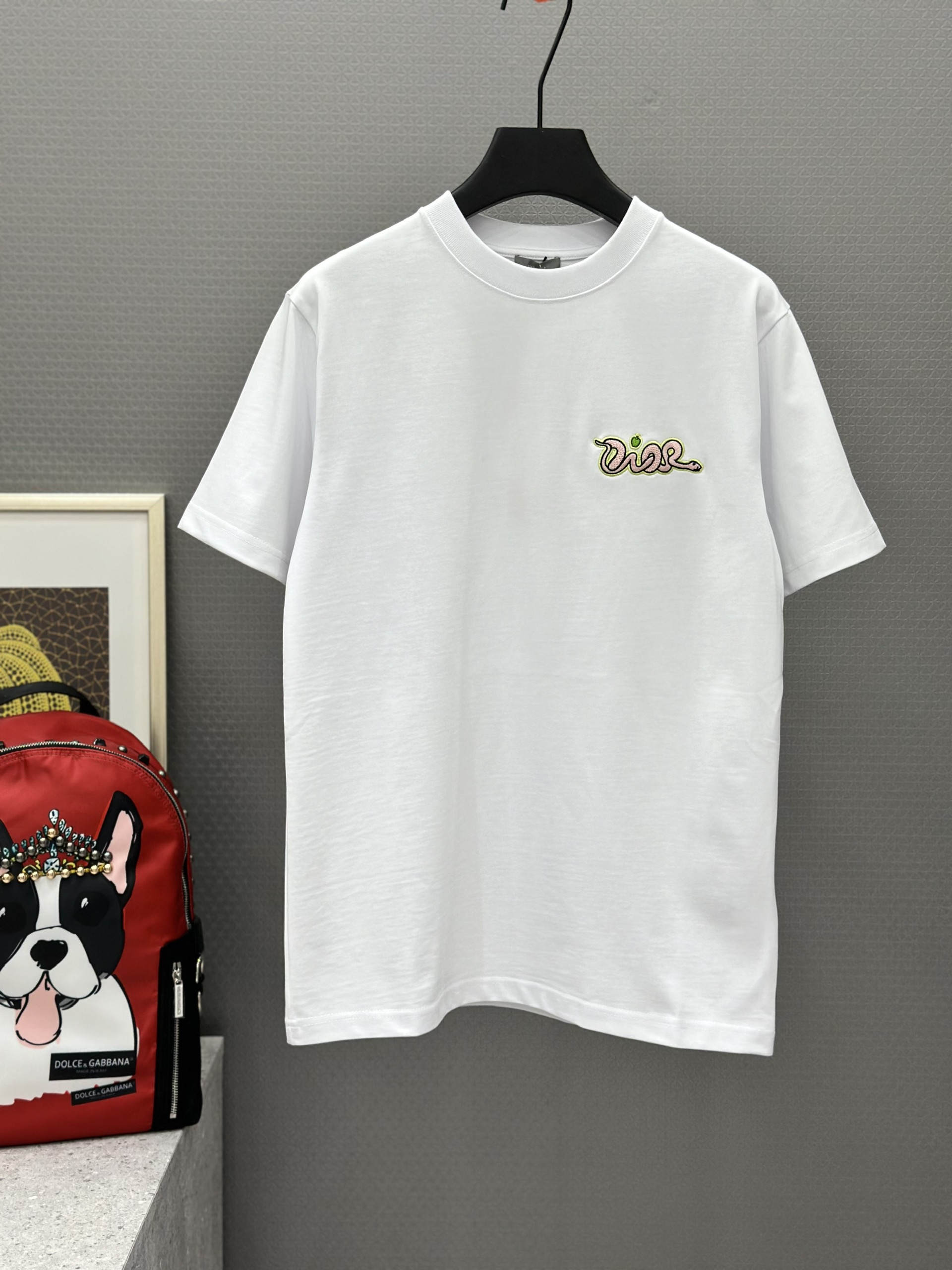 Áo phông T-shirt Dior CD logo chữ Rắn lồng thêu ngực Like Auth on web VTN