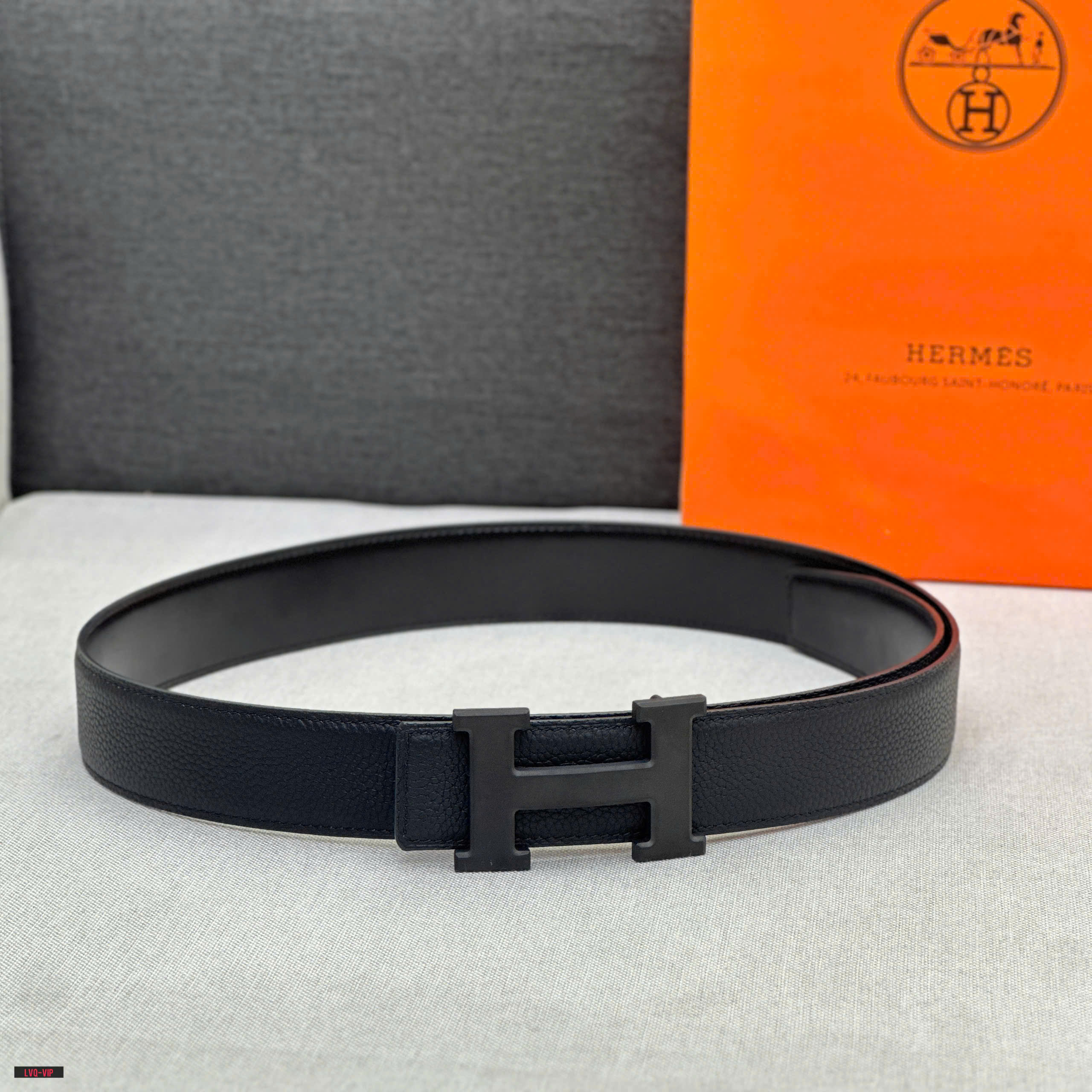 1445 Thắt lưng, belt Hermes HM Đen logo mặt H Đen trơn Like Auth fullbox LVQ