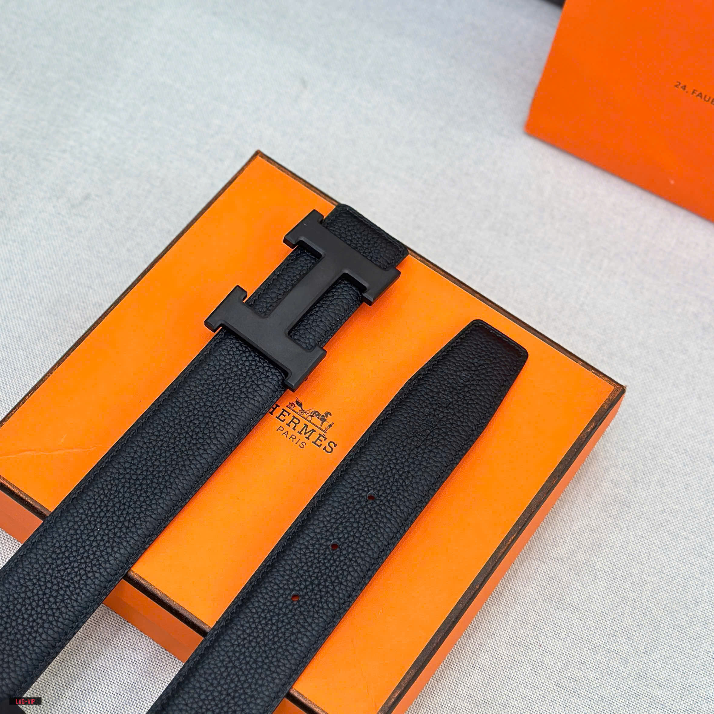 1445 Thắt lưng, belt Hermes HM Đen logo mặt H Đen trơn Like Auth fullbox LVQ