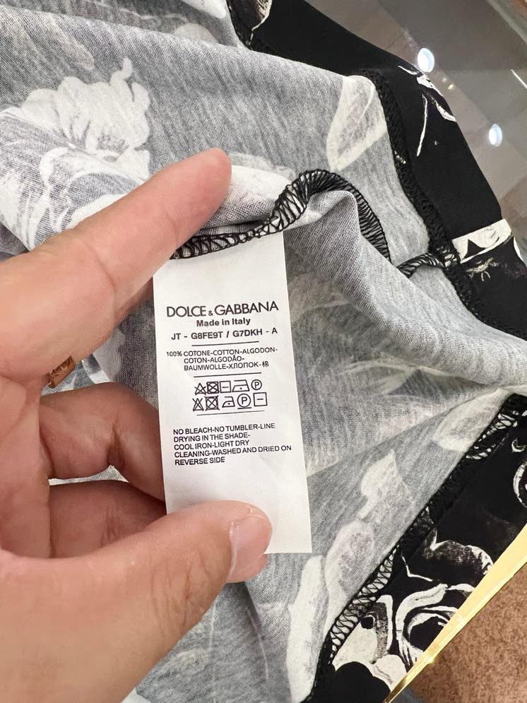 Áo phông T-shirt Dolce Gabbana DG Đen họa tiết hoa Trắng loang full Like Auth VTN