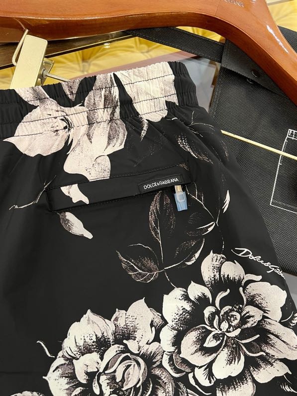 Quần short gió Dolce Gabbana DG Đen họa tiết hoa Trắng loang full Like Auth VTN