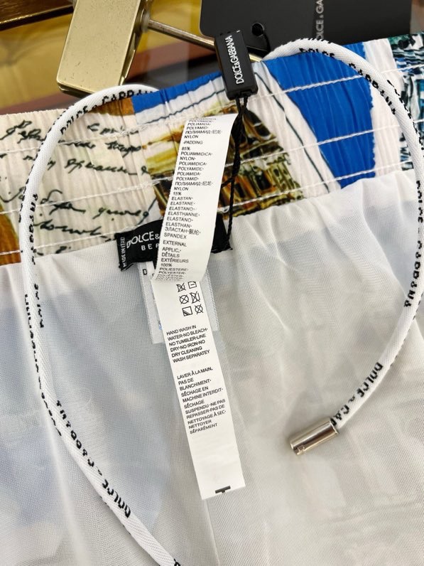 Quần short gió Dolce Gabbana DG họa tiết đấu trường Roma Like Auth 44-48 VTN