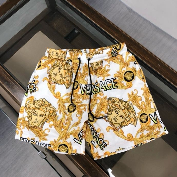 Quần short gió Versace VS Trắng họa tiết hoa văn chữ mặt logo Vàng to full Like Auth VTN