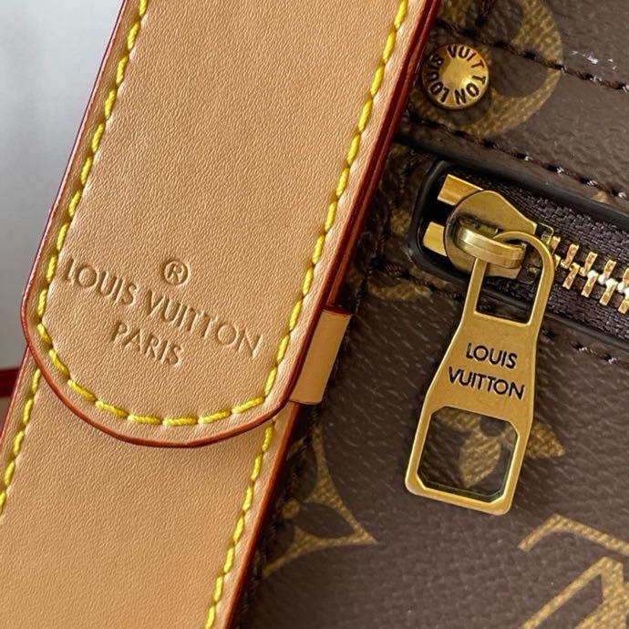 Túi vuông đeo chéo, cầm tay Louis Vuitton LV Nâu họa tiết hoa vân logo phối khóa viền kim loại Like Auth fullbox VTN