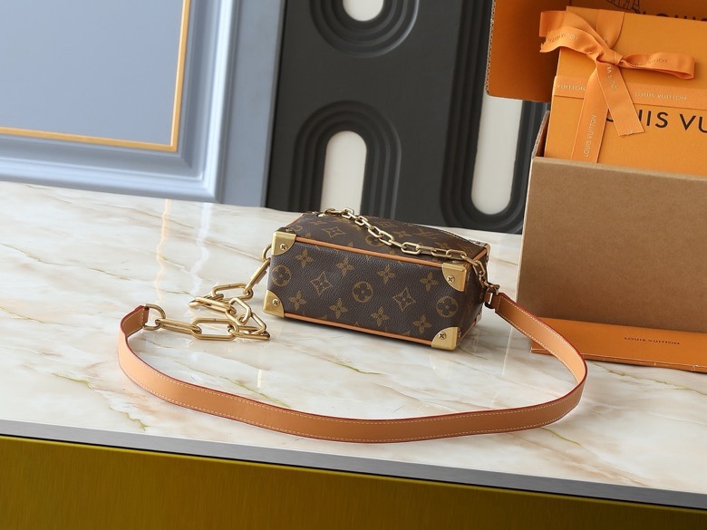 Túi hộp vuông đeo chéo Louis Vuitton LV Nâu nhạt họa tiết hoa vân logo LV phối xích Like Auth VTN
