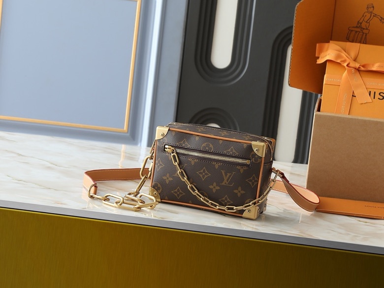 Túi hộp vuông đeo chéo Louis Vuitton LV Nâu nhạt họa tiết hoa vân logo LV phối xích Like Auth VTN