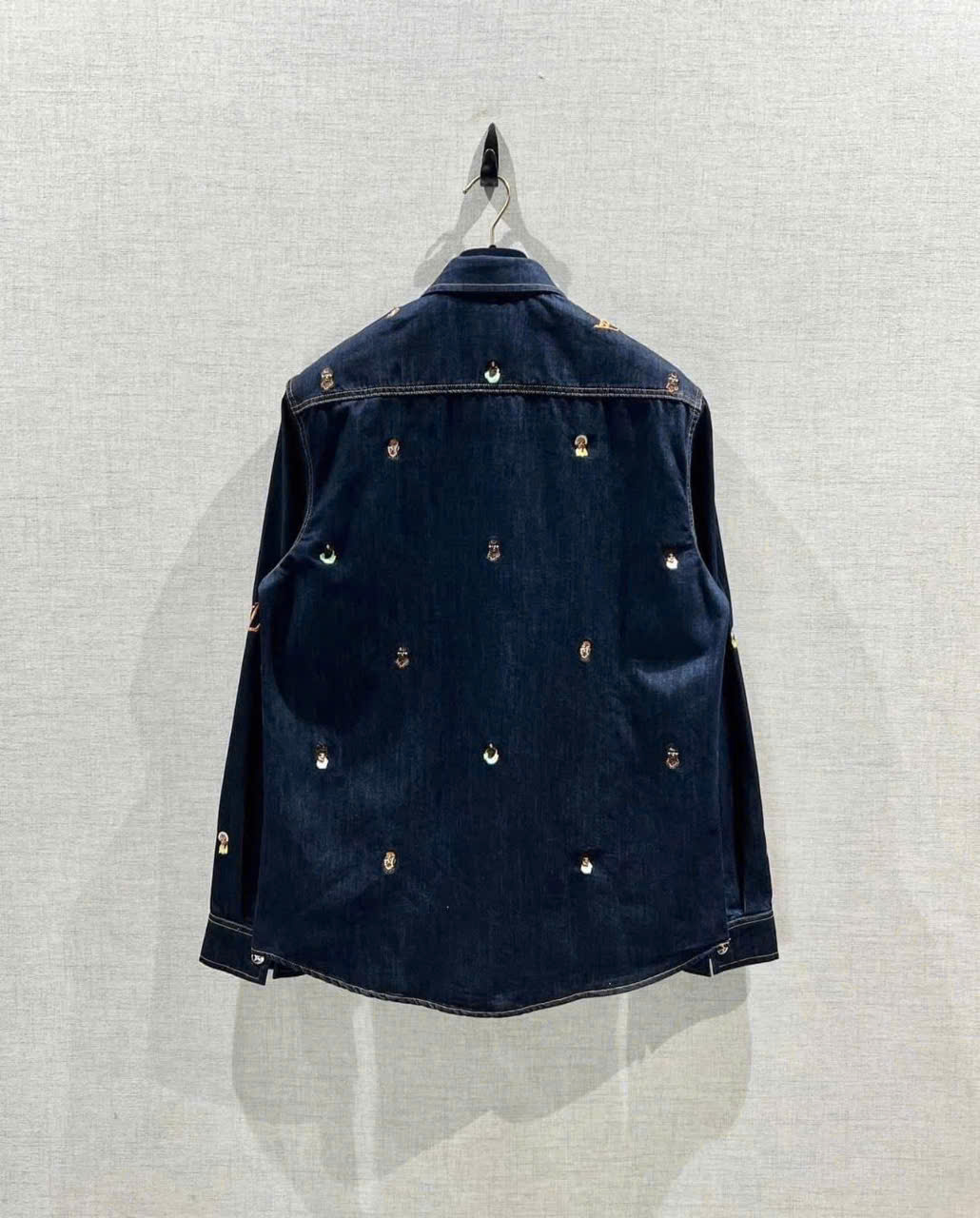 Áo sơ mi dài tay Louis Vuitton LV Xanh họa tiết thêu Sơn tùng Like Auth on web VTN