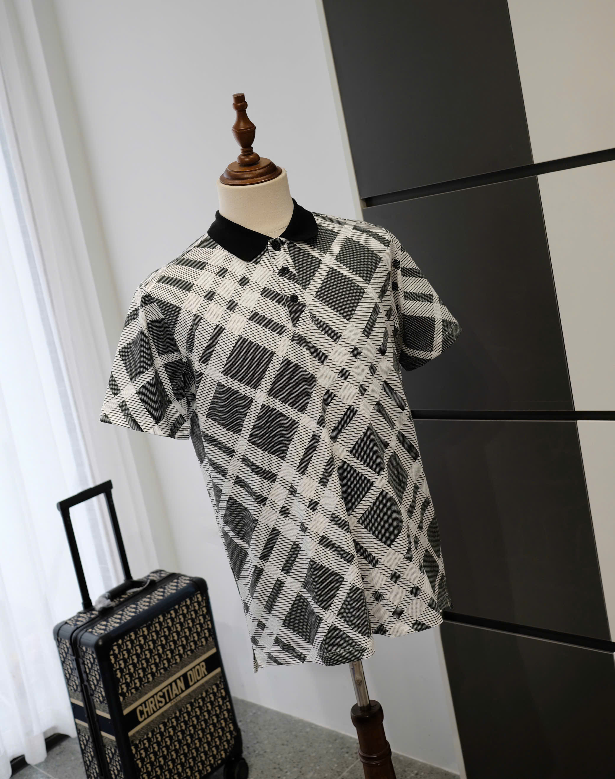 Áo polo Burberry BBR Xám kẻ sọc Trắng Like Auth DDT
