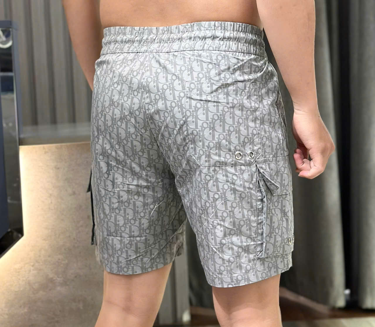 Quần short gió Dior CD họa tiết monogram full túi hộp đùi Like Auth 44-50 CD