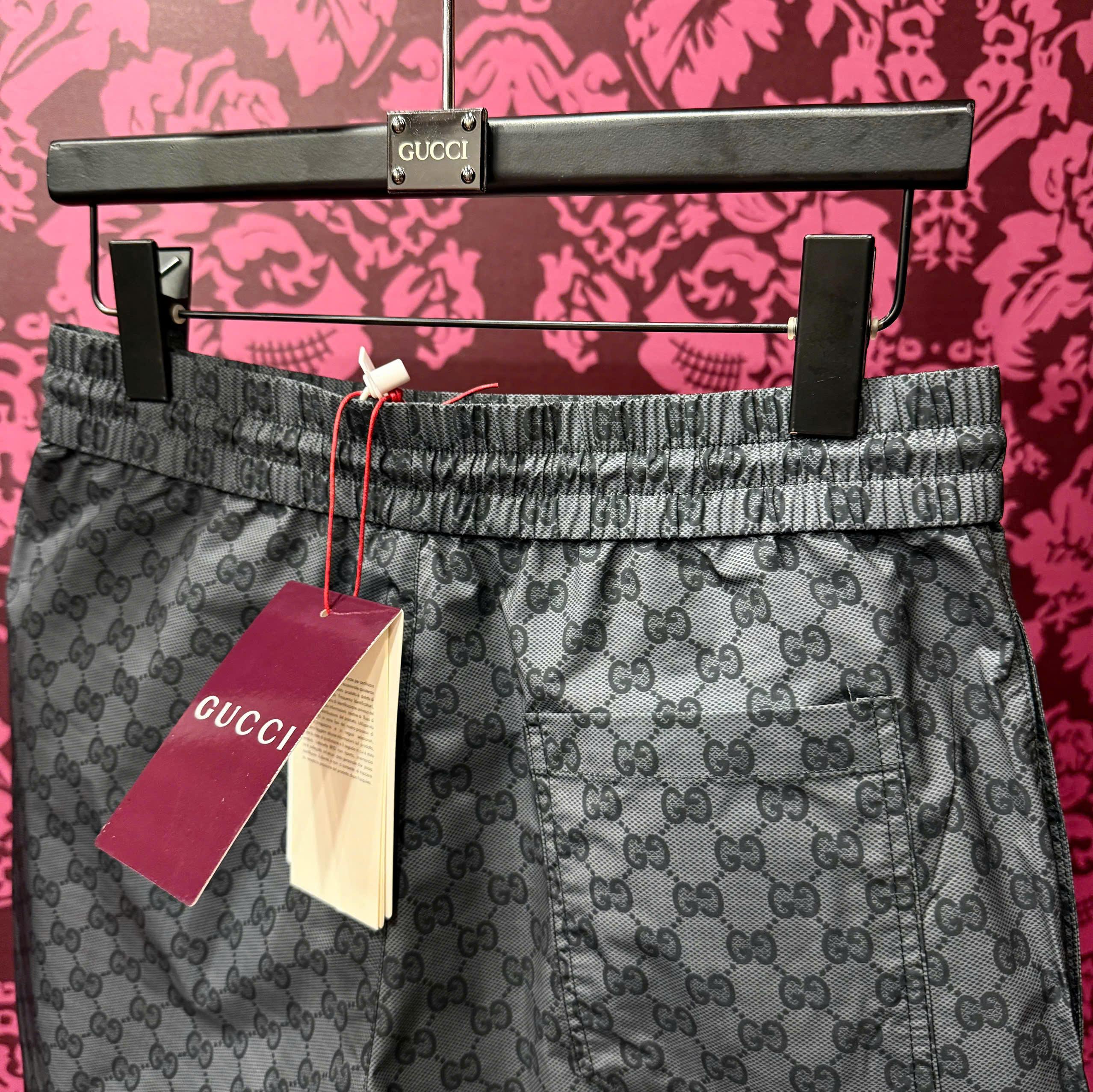 Quần short gió Gucci GC Xám họa tiết monogram Like Auth CD